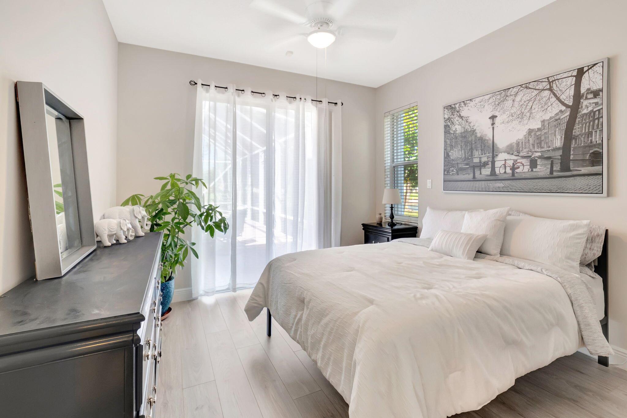 Photo 10 of home located at 6453 Kirsten Way, Lake Worth FL