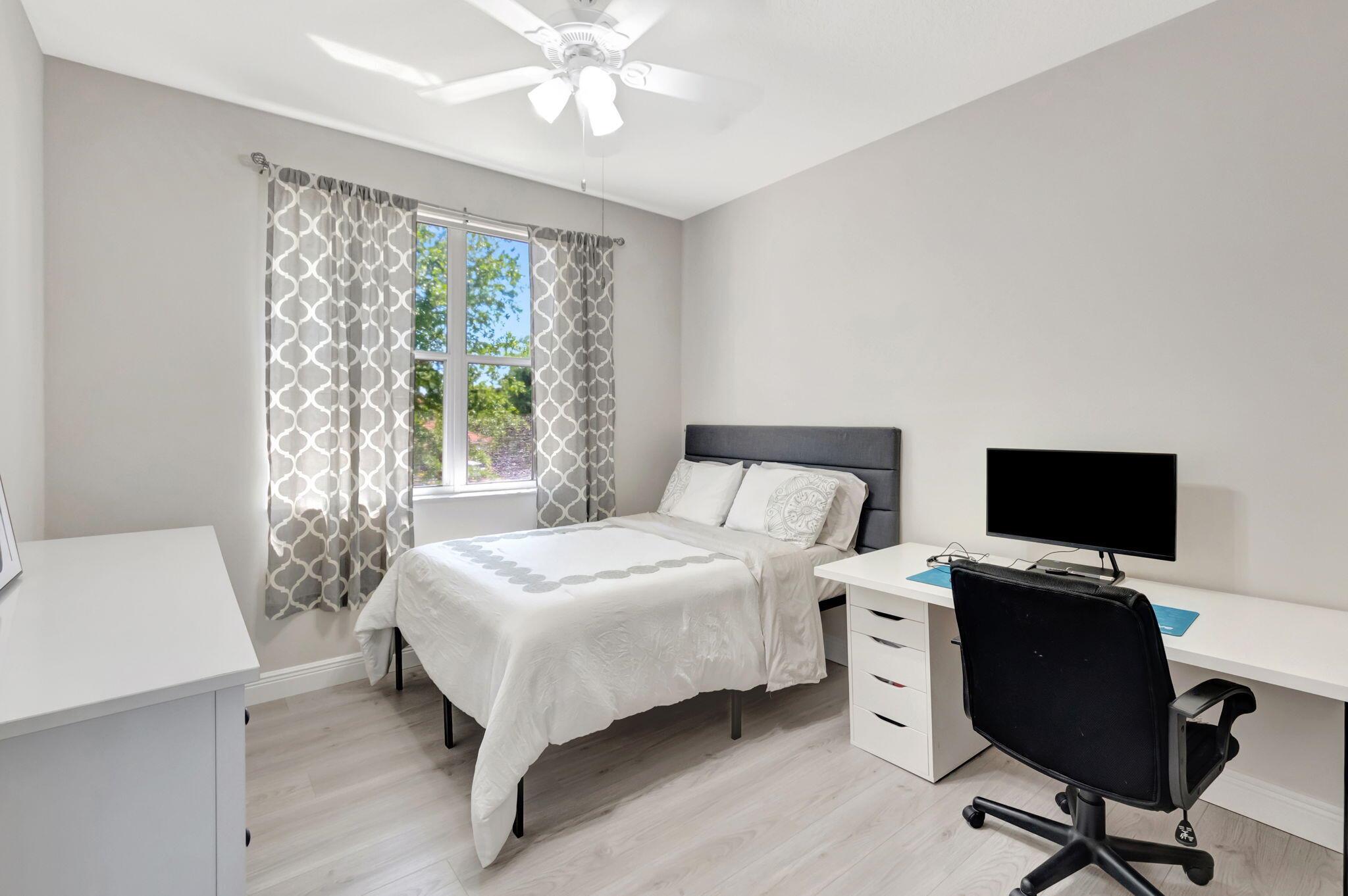 Photo 28 of home located at 6453 Kirsten Way, Lake Worth FL