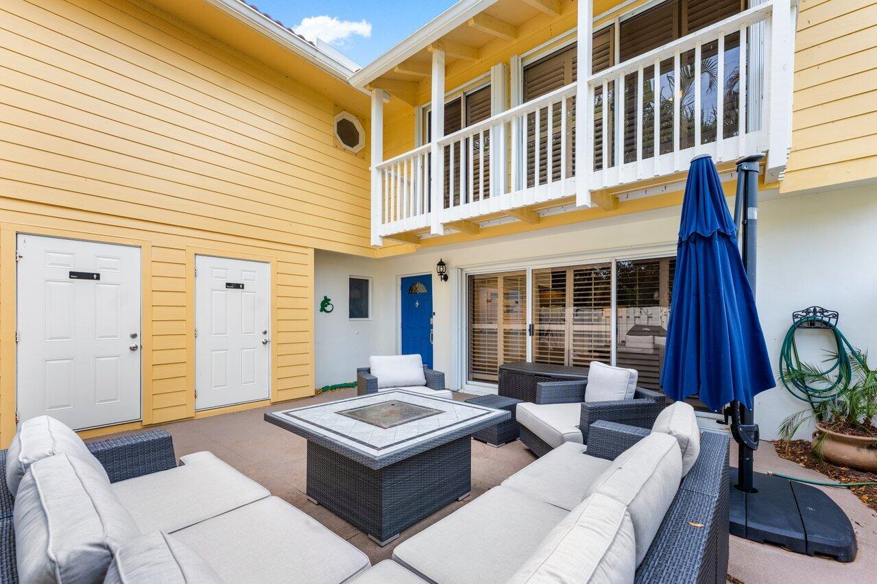Image to showcase the property located at 297 Seabreeze Circle 297