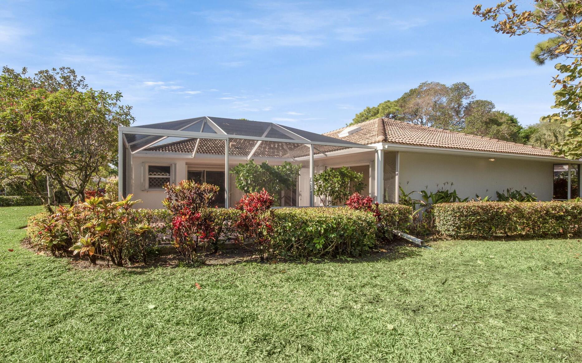 Image to showcase the property located at 6702 Geminata Oak Court