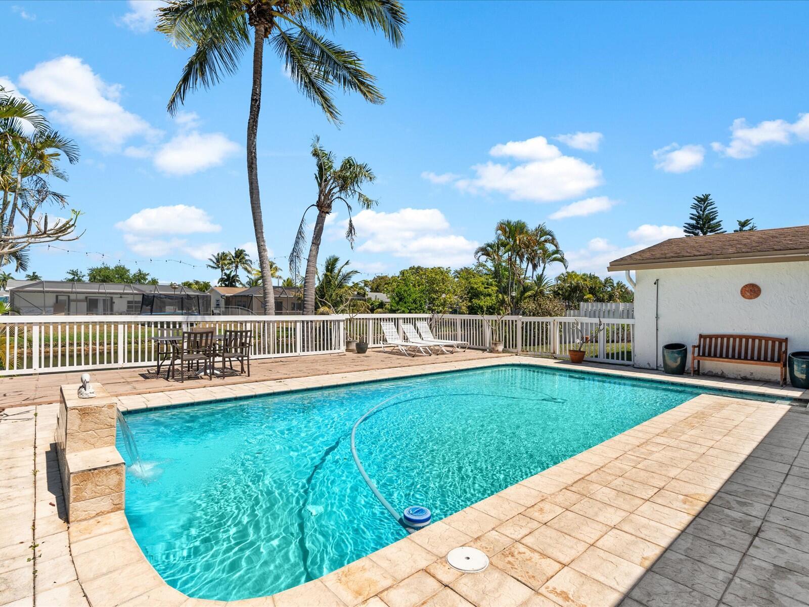 11455 41st Street, Sunrise, Florida 33323