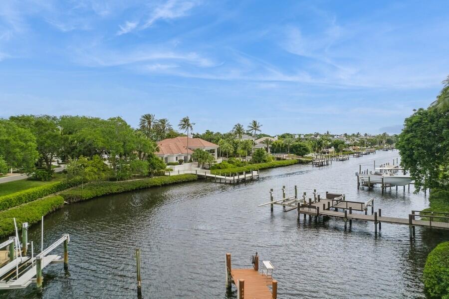 Photo 45 of home located at 404 Mariner Drive, Jupiter FL