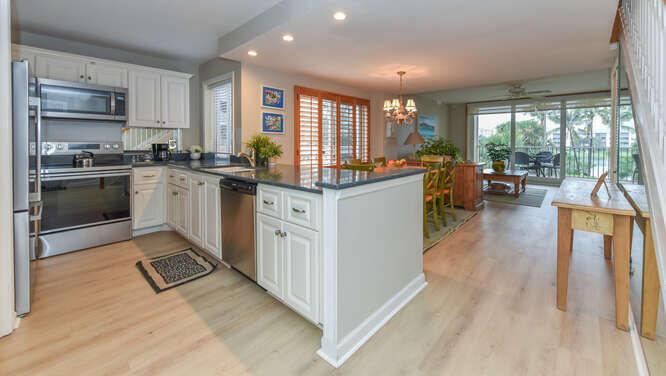 Image to showcase the property located at 353 S Us Highway 1 C301