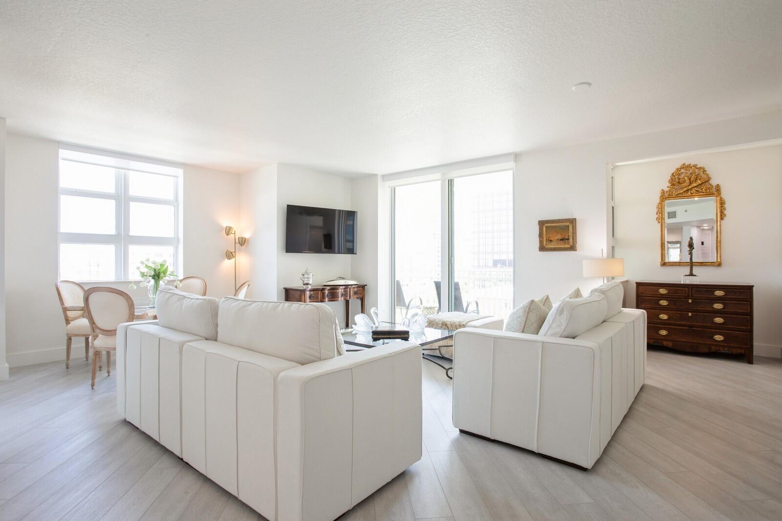 403 Sapodilla Avenue Unit 604, West Palm Beach, Florida 33401