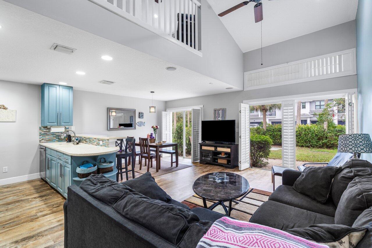 Image to showcase the property located at 12844 Woodmill Drive