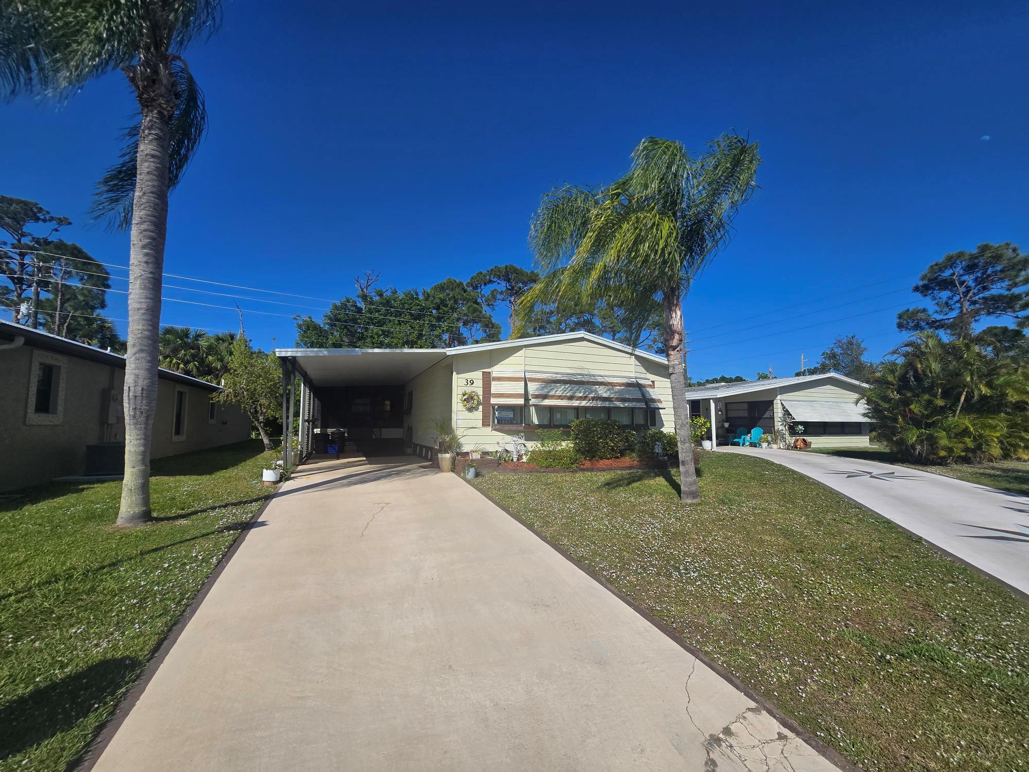 Homes for sale in Fort Pierce, FL | 39 Flores Del Norte, Fort Pierce, FL 34951 | MLS# R11078175