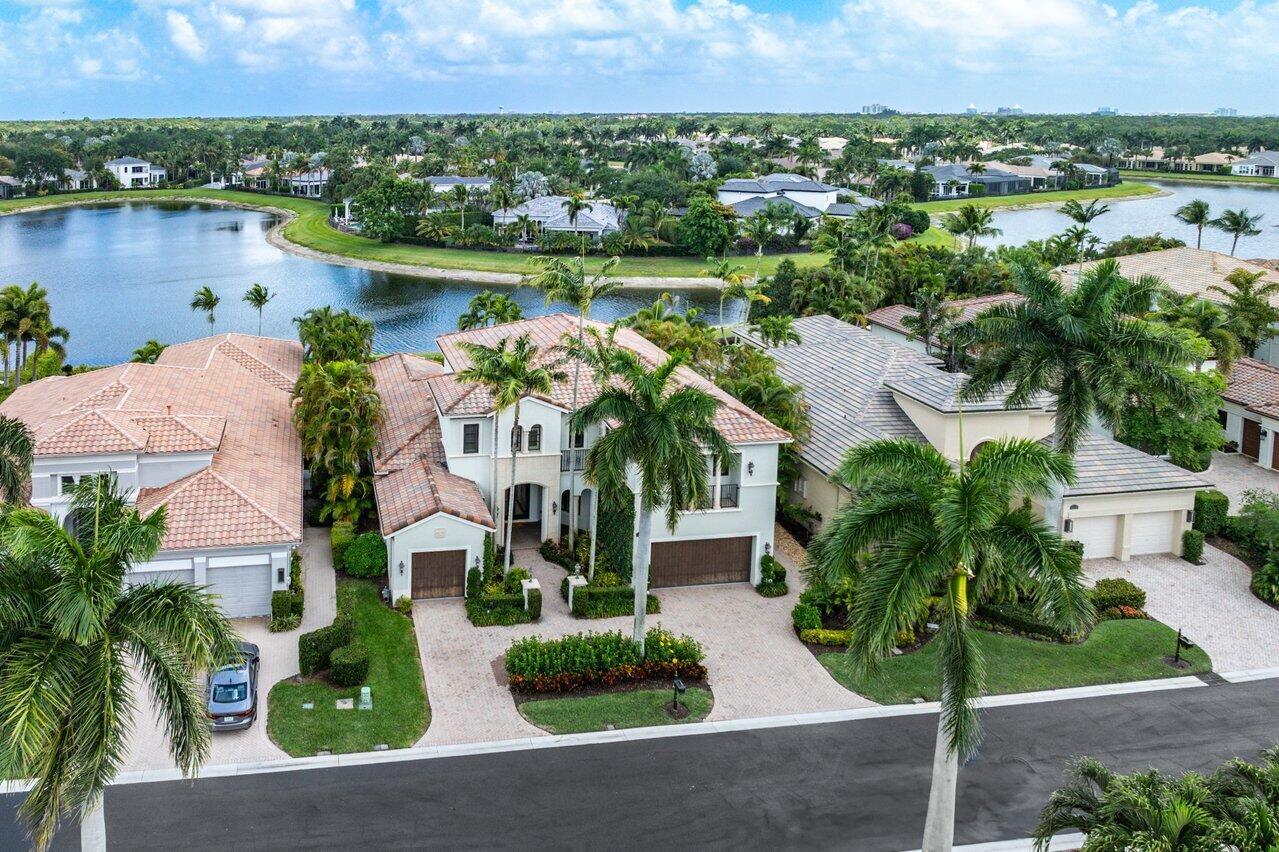 Discover luxury living at 122 Terra Linda,  a stunning La Paloma flooorplan on a wide lake view lot in Mirasol Country Club offered with the opportunity to purchase a Golf Membership. This property features 4 bedrooms, 4 full bathrooms, 2 half bathrooms, and a generous 4,440 square feet of living space that is move-in ready and impeccably maintained. Golf Membership Discover luxury living at 122 Terra Linda,  a stunning La Paloma flooorplan on a wide lake view lot in Mirasol Country Club offered with the opportunity to purchase a Golf Membership. This property features 4 bedrooms, 4 full bathrooms, 2 half bathrooms, and a generous 4,440 square feet of living space that is move-in ready and impeccably maintained. Golf Membership
The thoughtfully designed floor plan offers both elegance and functionality, creating an inviting atmosphere for both relaxation and entertaining. The chef-inspired kitchen boasts high-end appliances, custom cabinetry, granite countertops, and center island. The luxurious first floor primary suite provides a serene retreat with an oversized spa-like bathroom and walk-in closets. Step outside to a beautifully landscaped backyard oasis, featuring a covered patio perfect for outdoor dining and relaxation, overlooking the sparkling pool and tranquil lake views. 

Golf Membership is available.  As a member of the exclusive Mirasol Country Club, you'll enjoy access to world-class amenities such as 2 championship golf courses,  tennis and pickleball courts, a state-of-the-art fitness center, spa, salon, kids sports complex and an opulent clubhouse &amp; esplanade with multiple dining options.

Call today to schedule a private tour of this extraordinary property.