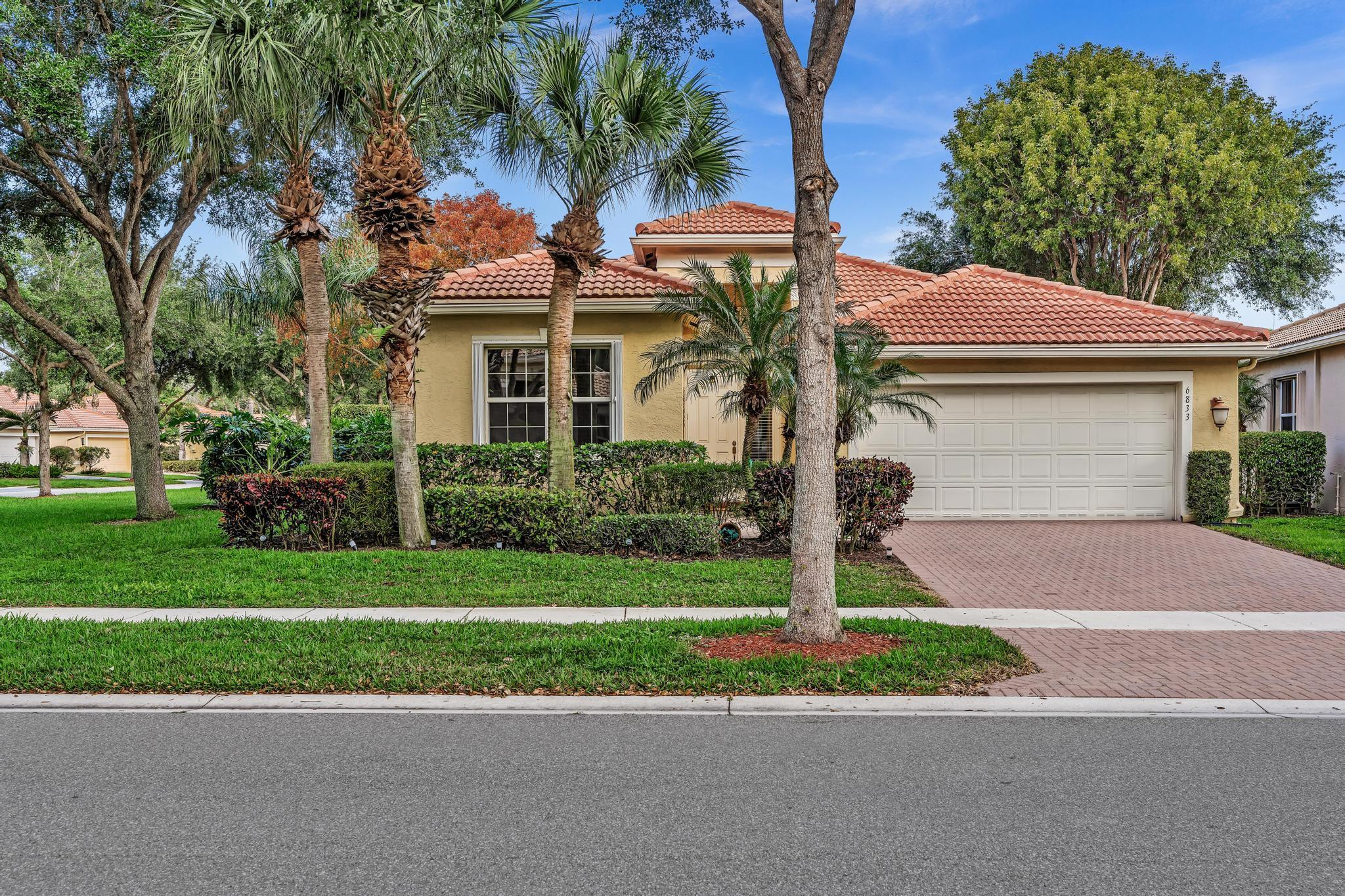 Absolutely Gorgeous 2 Bedroom and Den (Could be 3rd bedroom) Private Home on a Corner Lot.  This upgraded and spacious home has everything from the gorgeous gourmet kitchen with granite countertops, raised panel cabinets and stainless steel appliances to the large porcelain tile laid on the diagonal to the private screened in covered lanai to the hurricane shutters this home has it all.  Valencia Pointe -A staffed, gated entry with 24-hour security, double covered traffic lanes, and a telephonic access systemABDI - gate accessusing your PIN Two private entrances for VP residentsPublixHagen Ranch Grand social hall with raised stage and dance floorState-of-the-art fitness center Aerobics/dance studio
Billiard room
Poker Room
VP Cafe 
3 Card playing rooms with suede table covers.
Arts &amp; Crafts Room with kiln room
Conference/ Classroom Room
Complimentary WiFi at the Pool and Clubhouse by Hotwire-Fision 
Spectacular resort-style and lap pool, plus resistance walking pool and separate spa
6 Har-Tru Tennis Courts with shade pavilions
Tennis Captain and Team Member Responsibilities
USTA Rules
Half-Court basketball
4 Pickleball Courts
2 Har-Tru Bocce Courts
Full-time Social Director responsible for organizing trips, activities, shows, and events
More than 25 clubs geared toward maximizing the active adult experience
Bulk TV/ Internet Through Hotwire Fision Communications
Includes: 1 HD DVR (Multi-Room DVR), 2 HD boxes, Expanded Basic TV, Digital Favorites Pkg, including 8 HBO channels, 100 Mbps 20 Mbps Download High Speed Internet