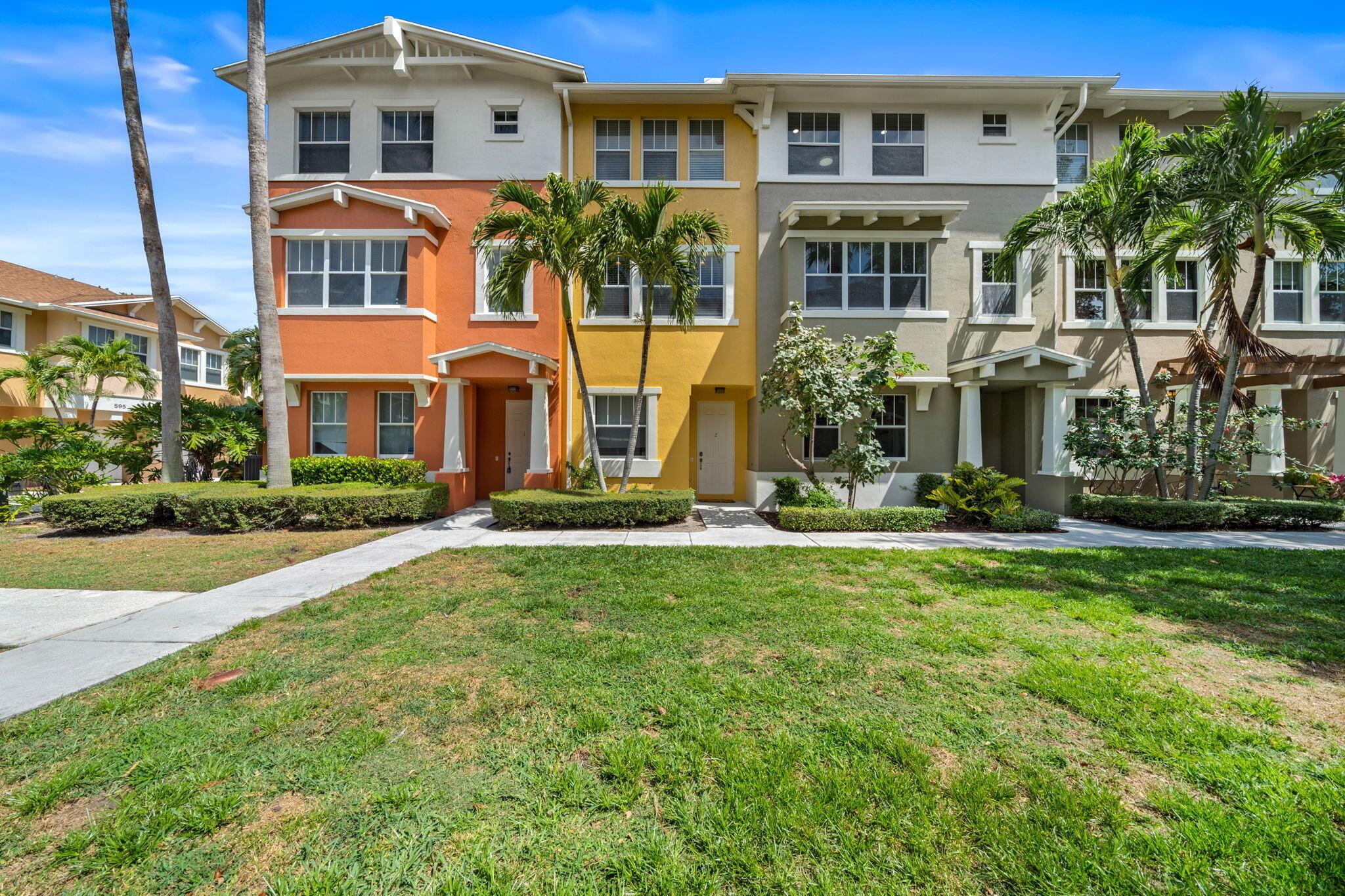 1730 Borrego Way Unit 2, West Palm Beach, Florida 33401
