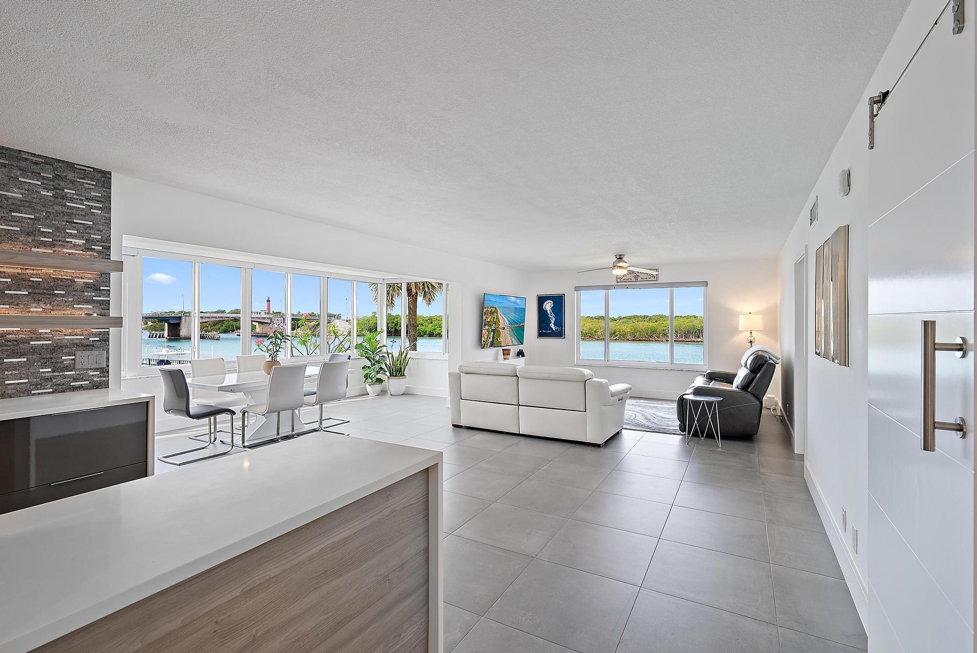 Image to showcase the property located at 325 Beach Road 210