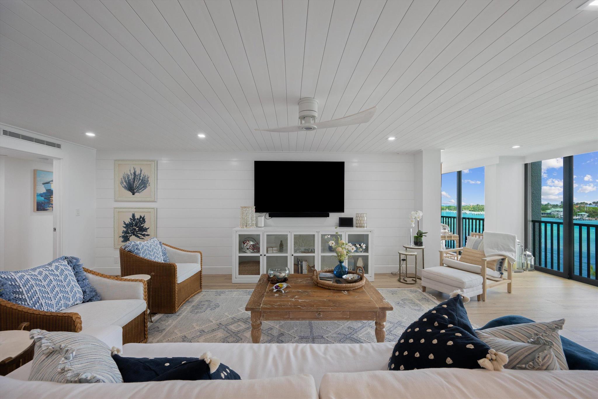 Image to showcase the property located at 19800 Sandpointe Bay Drive S 510