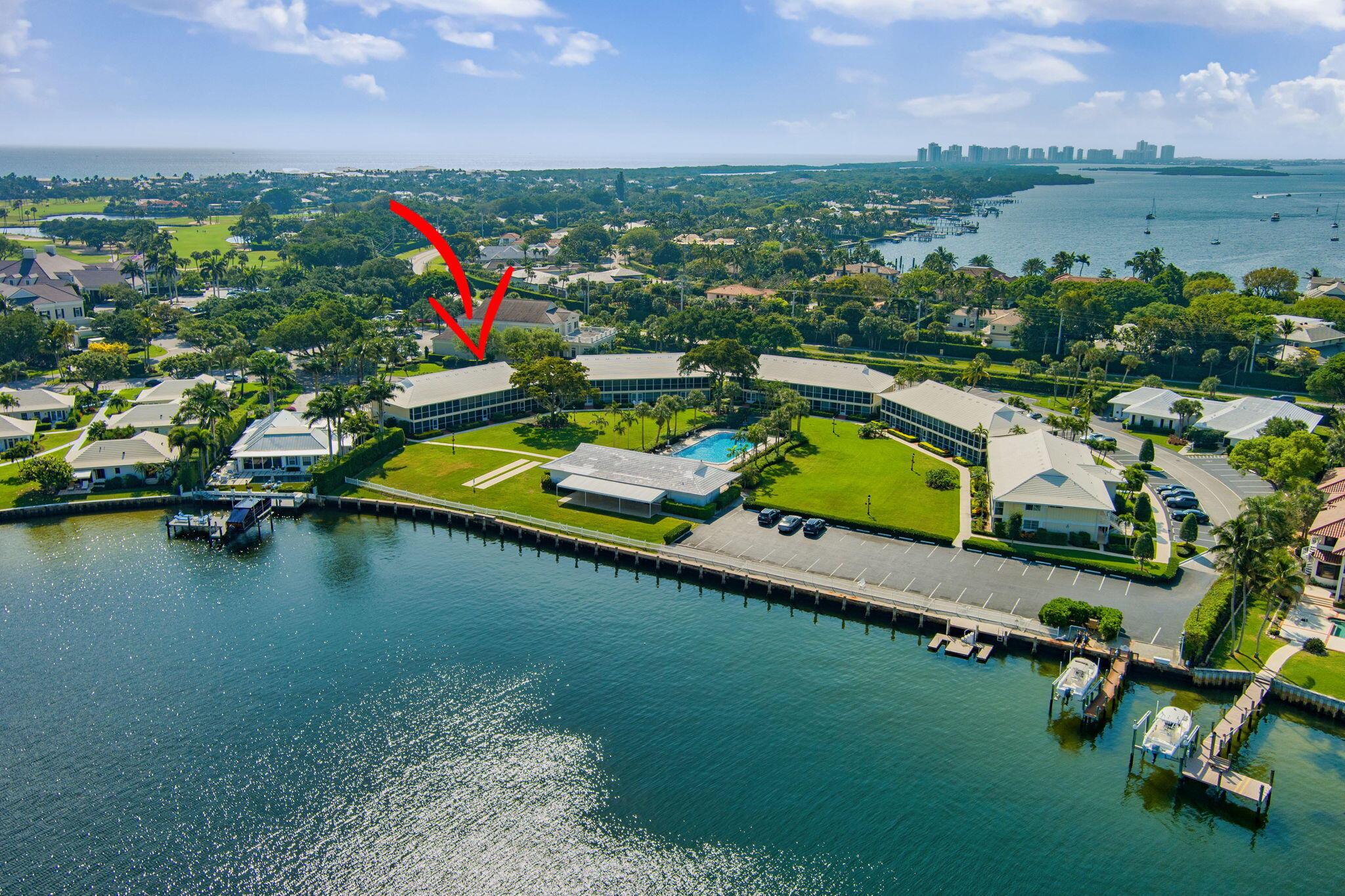 Charming 2-bedroom, 2-bathroom Lake House suite that blends comfort and convenience in the heart of Lost Tree Village.  Just steps from the Fitness Center and the Main Clubhouse.  Overlooking Little Lake Worth, experience all that Lost Tree has to offer with maintenance-free turnkey ownership.