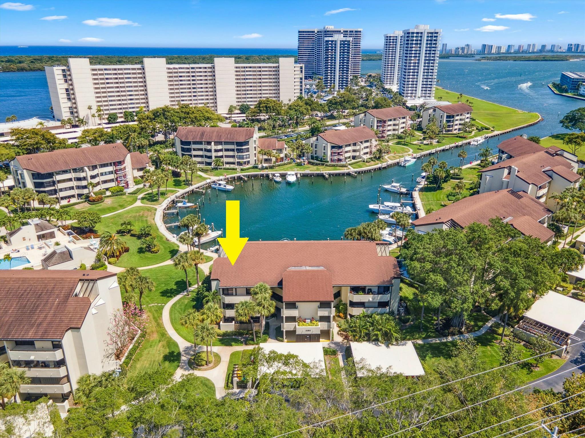 Image to showcase the property located at 1124 Marine Way W D2l