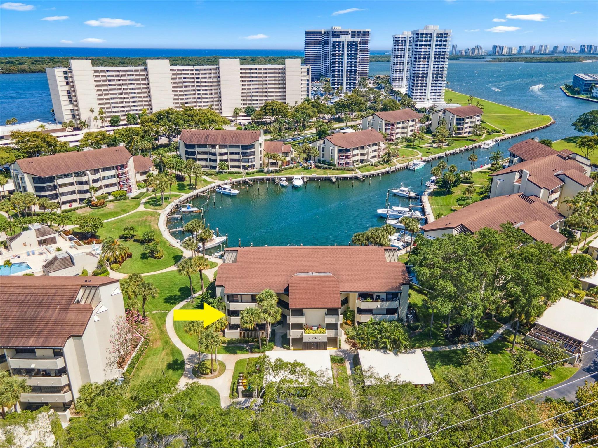 Image to showcase the property located at 1124 Marine Way W D2l