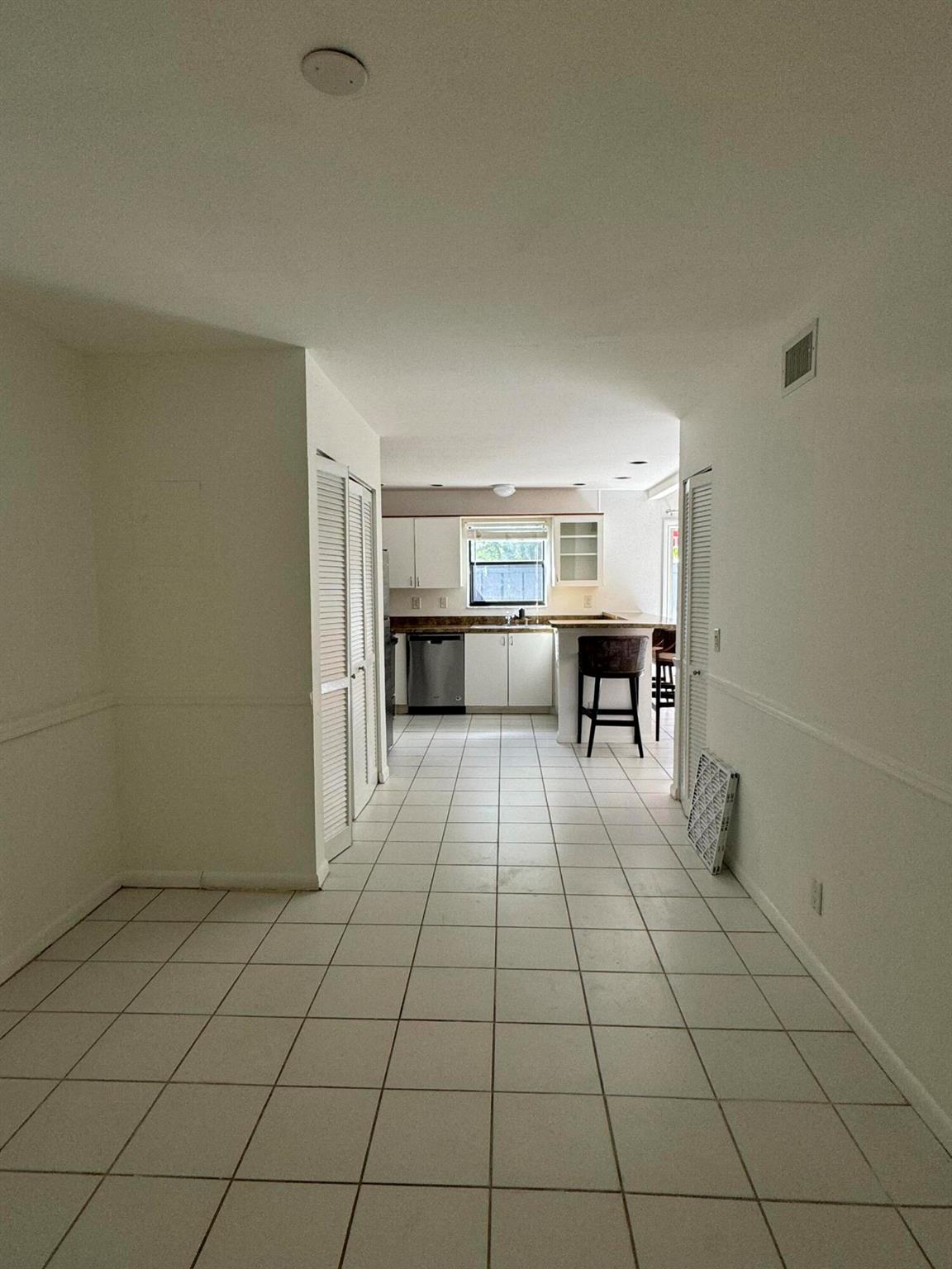 Image to showcase the property located at 429 N Cypress Drive C