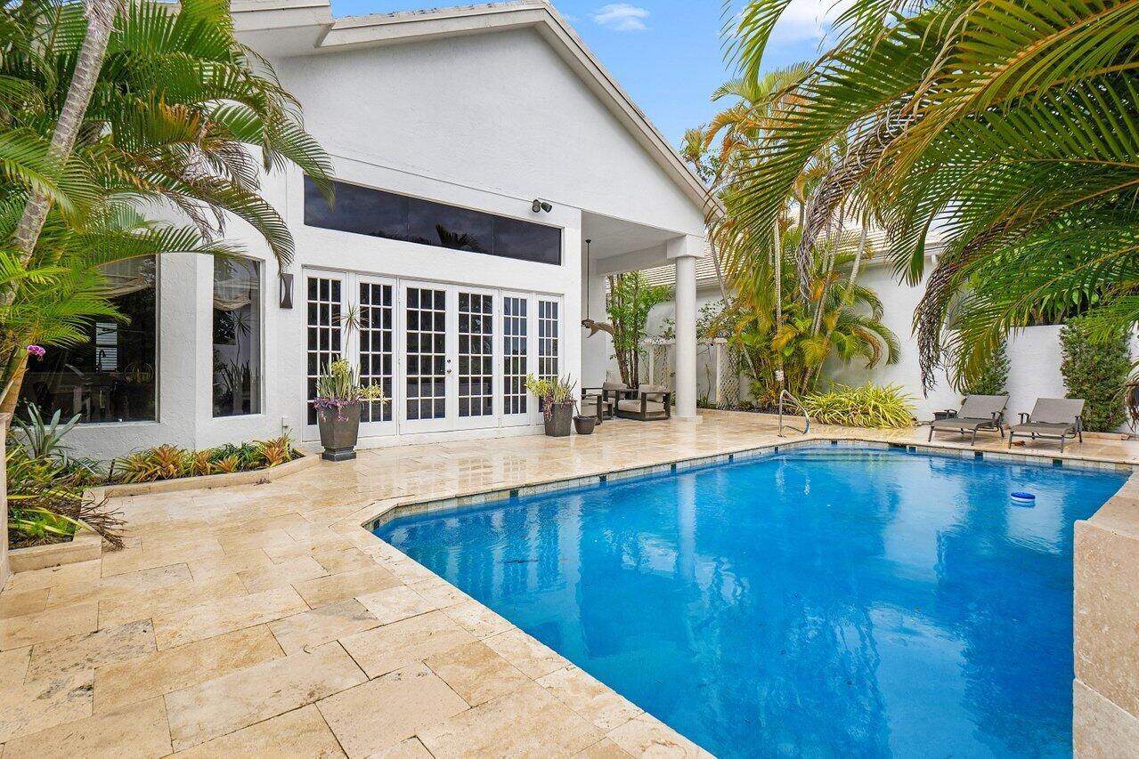 16890 Colchester Court, Delray Beach, Florida 33484