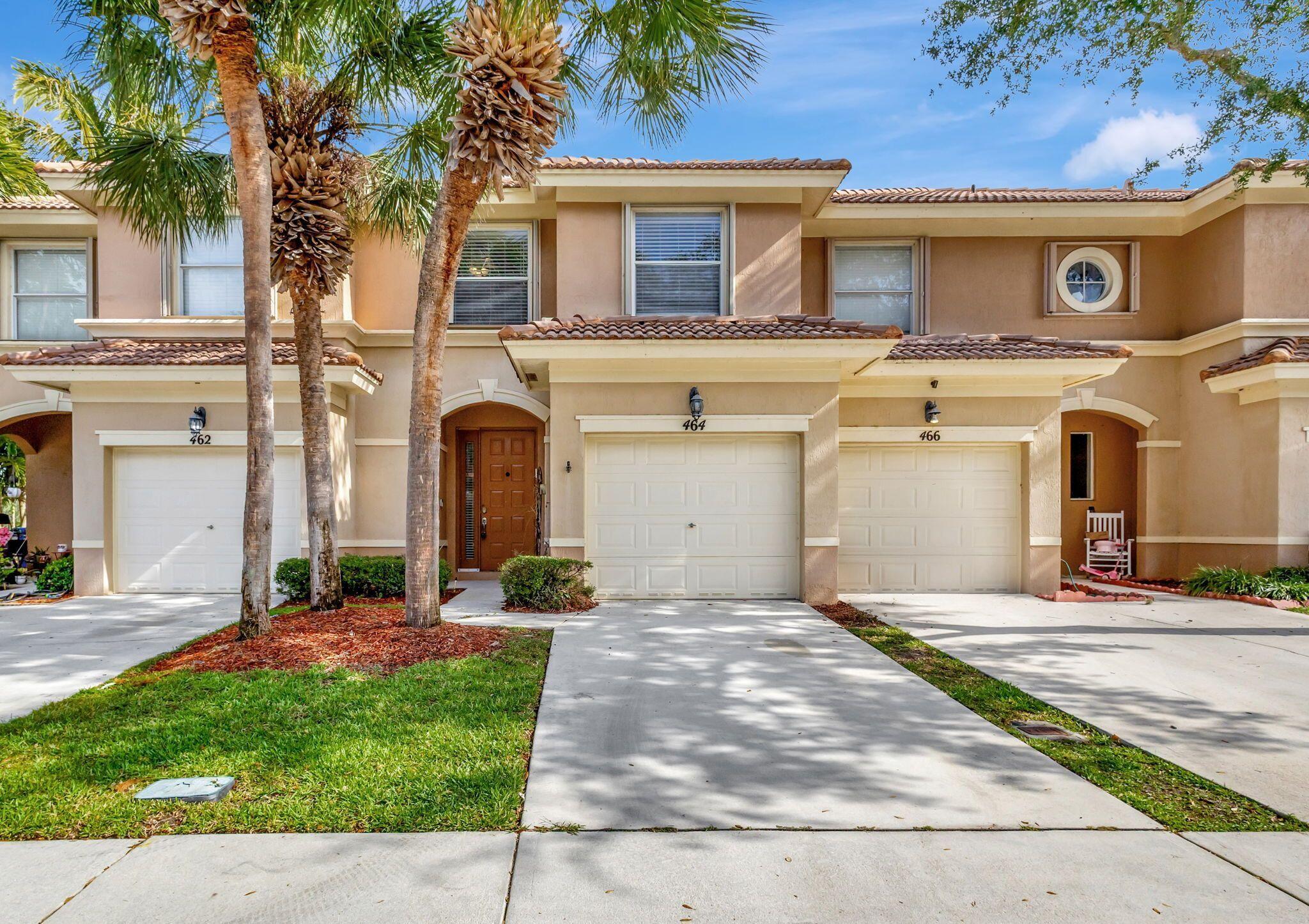 Beautifully appointed townhouse in an outstanding location. This townhouse features 3 bedrooms, 2.5 bathrooms, with a one car garage and lake views! The kitchen is completely remodeled with quartz counter tops, gorgeous subway tile backsplash, White wood cabinets, modern hardware and stainless appliances. Kitchen layout is open to the living room and dining area. Townhouse features a half bath downstairs for guest use. The spacious primary bedroom features a vaulted ceiling, lake views and a bathroom with two vanities, a relaxing tub and separate shower. Laundry is upstairs! Step out to your back patio and enjoy outdoor living with beautiful lake views. Nestled in the great community of Seminole Lakes, within walking distance to Calypso Bay and Seminole Palms Park. Welcome home!