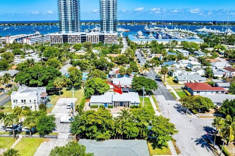 4300 Spruce Avenue, West Palm Beach, Florida 33407