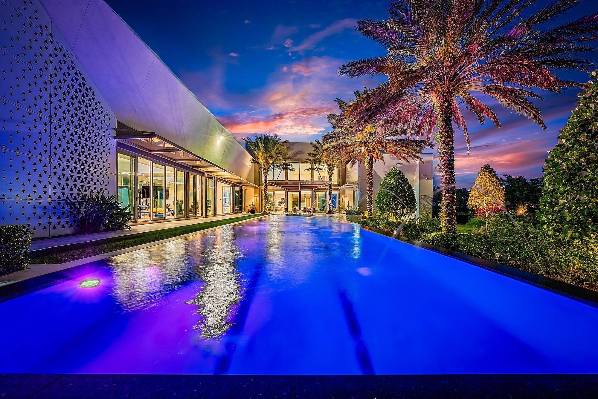 Image to showcase the property located at 8119 Man O War Road