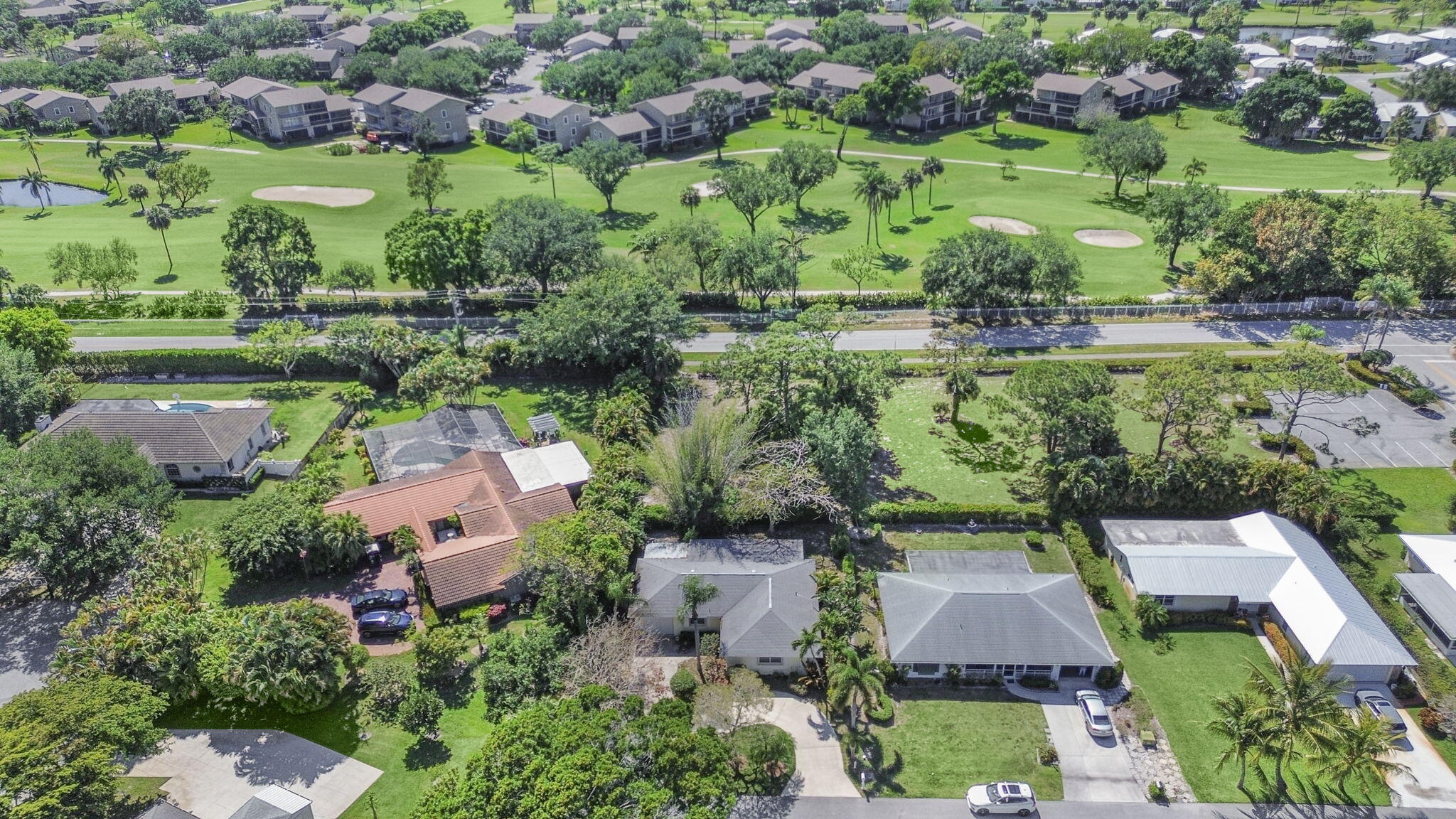 Image to showcase the property located at 18390 SE Courtview Circle