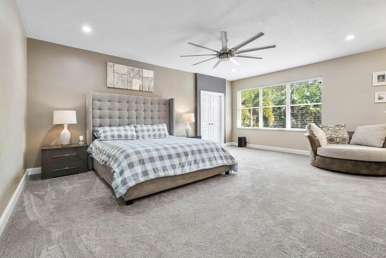 Photo 12 of home located at 6769 Finamore Circle, Lake Worth FL