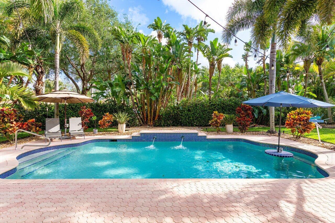 Photo 19 of home located at 6769 Finamore Circle, Lake Worth FL