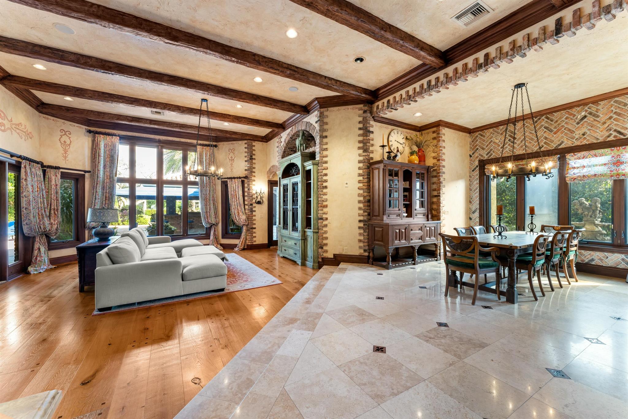 Image to showcase the property located at 2927 Rhone Drive