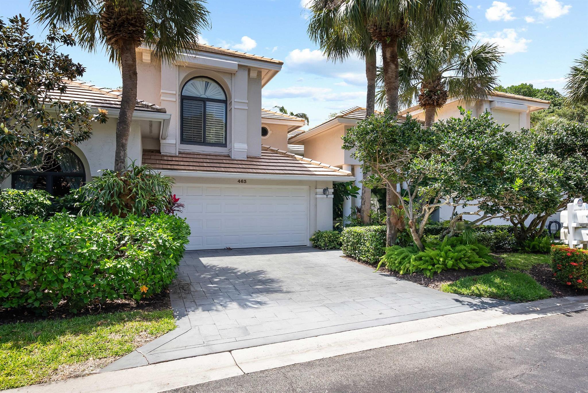 Image to showcase the property located at 463 Coral Cove Drive