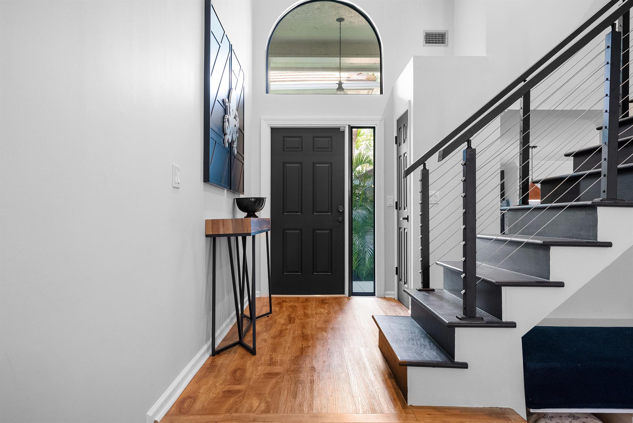 Image to showcase the property located at 463 Coral Cove Drive