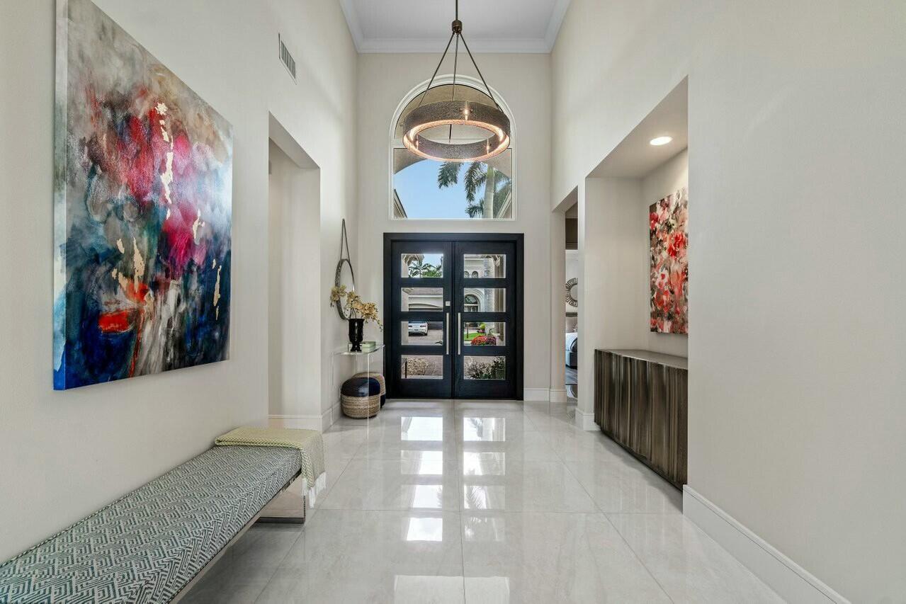 Image to showcase the property located at 129 Olivera Way