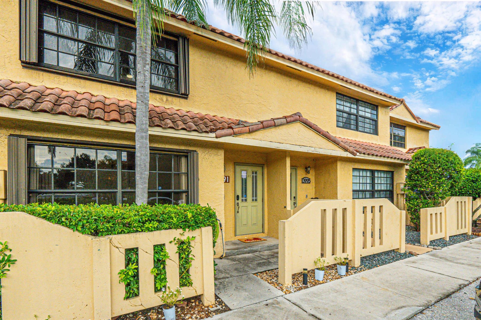 3991 94th Way Unit , Sunrise, Florida 33351