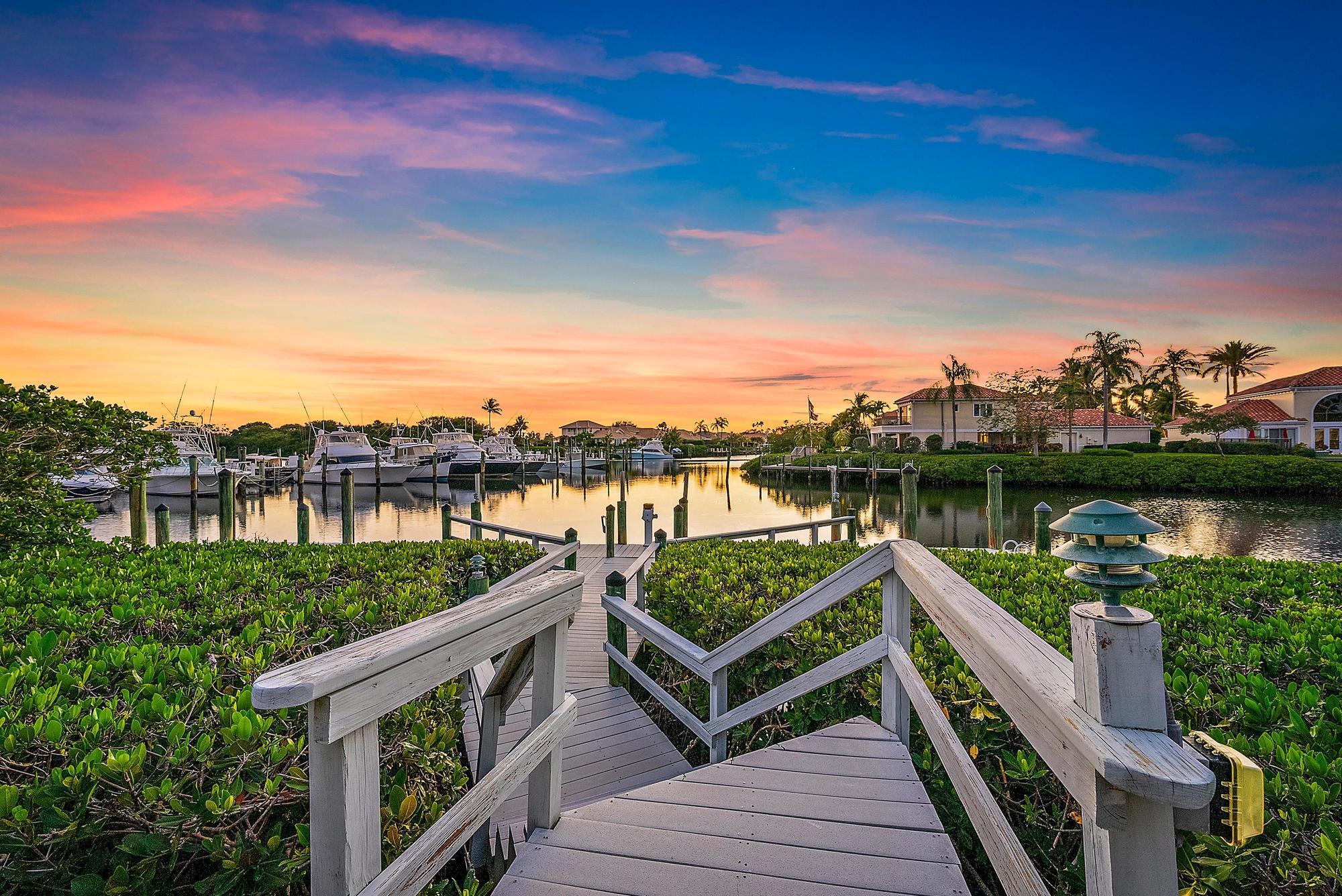 Image to showcase the property located at 3196 S Bay Circle