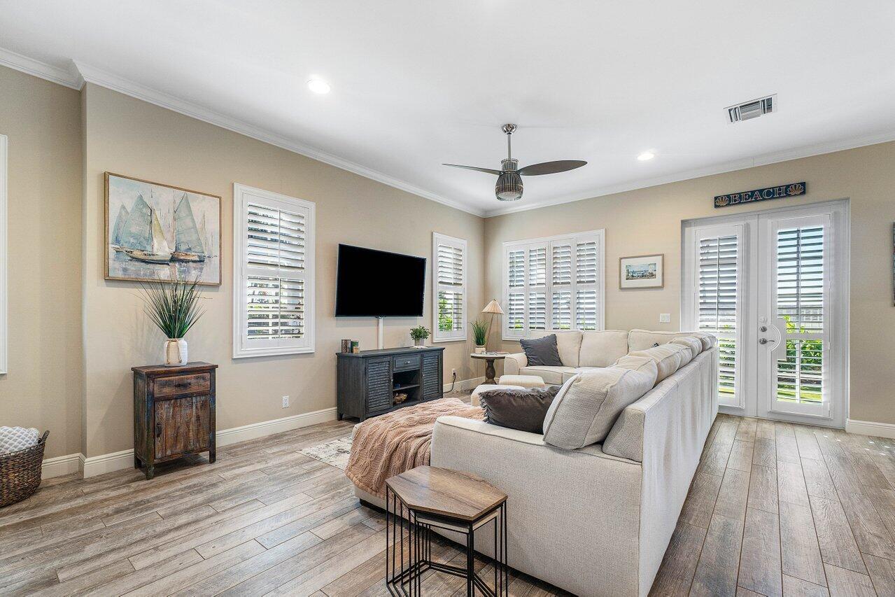 Image to showcase the property located at 136 Ocean Breeze Drive