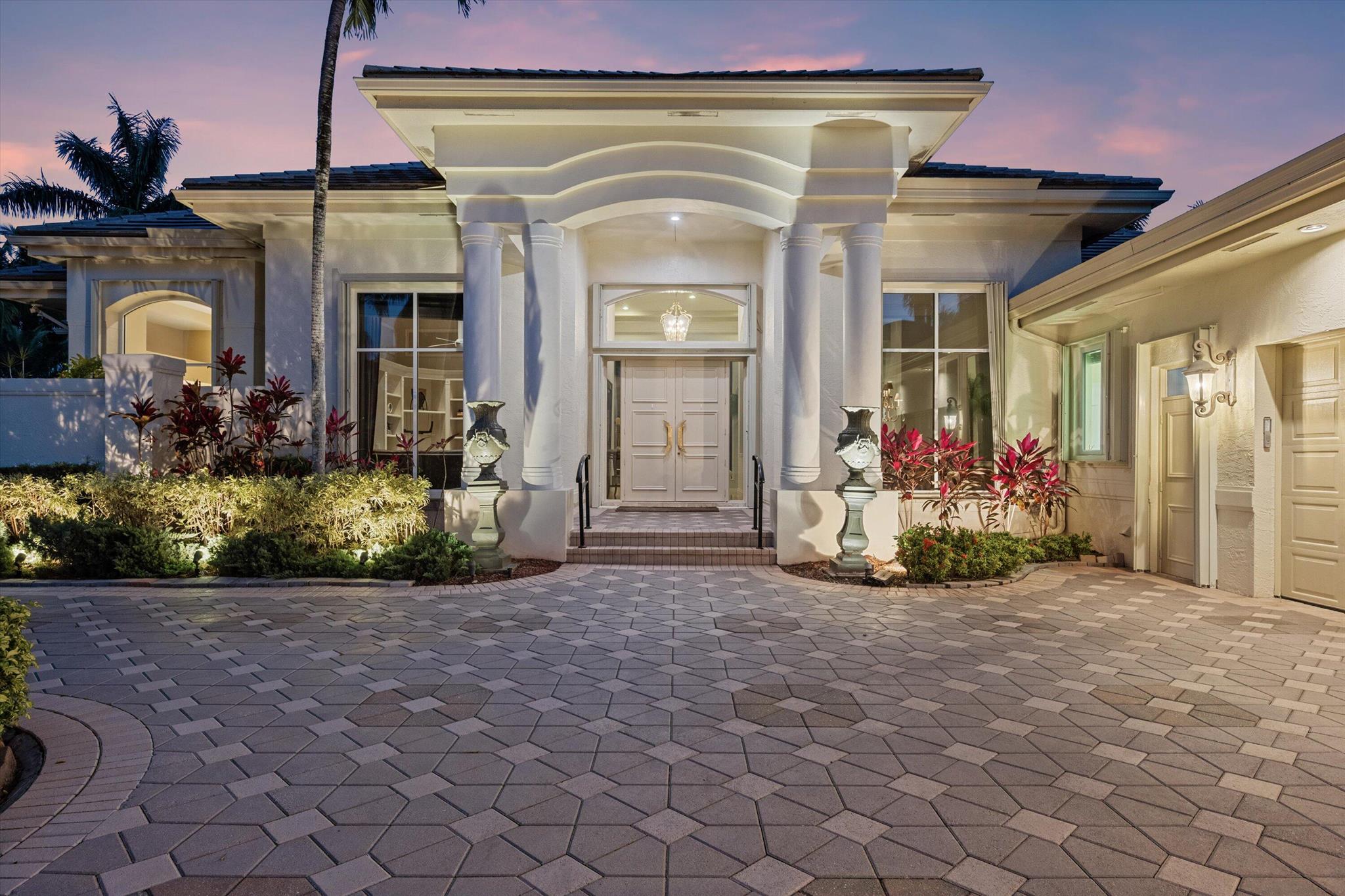 1648 Cypress Row Drive, West Palm Beach, Florida 33411
