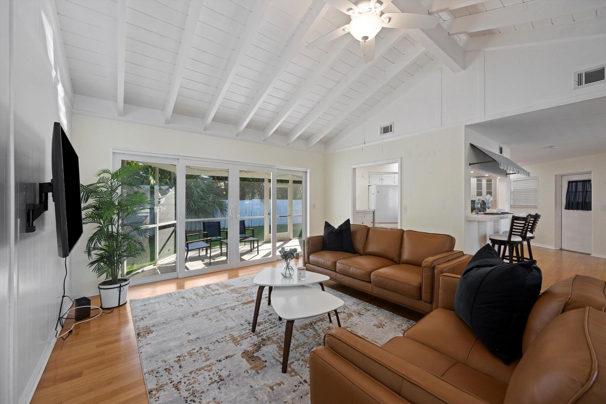Image to showcase the property located at 430 Neptune Road