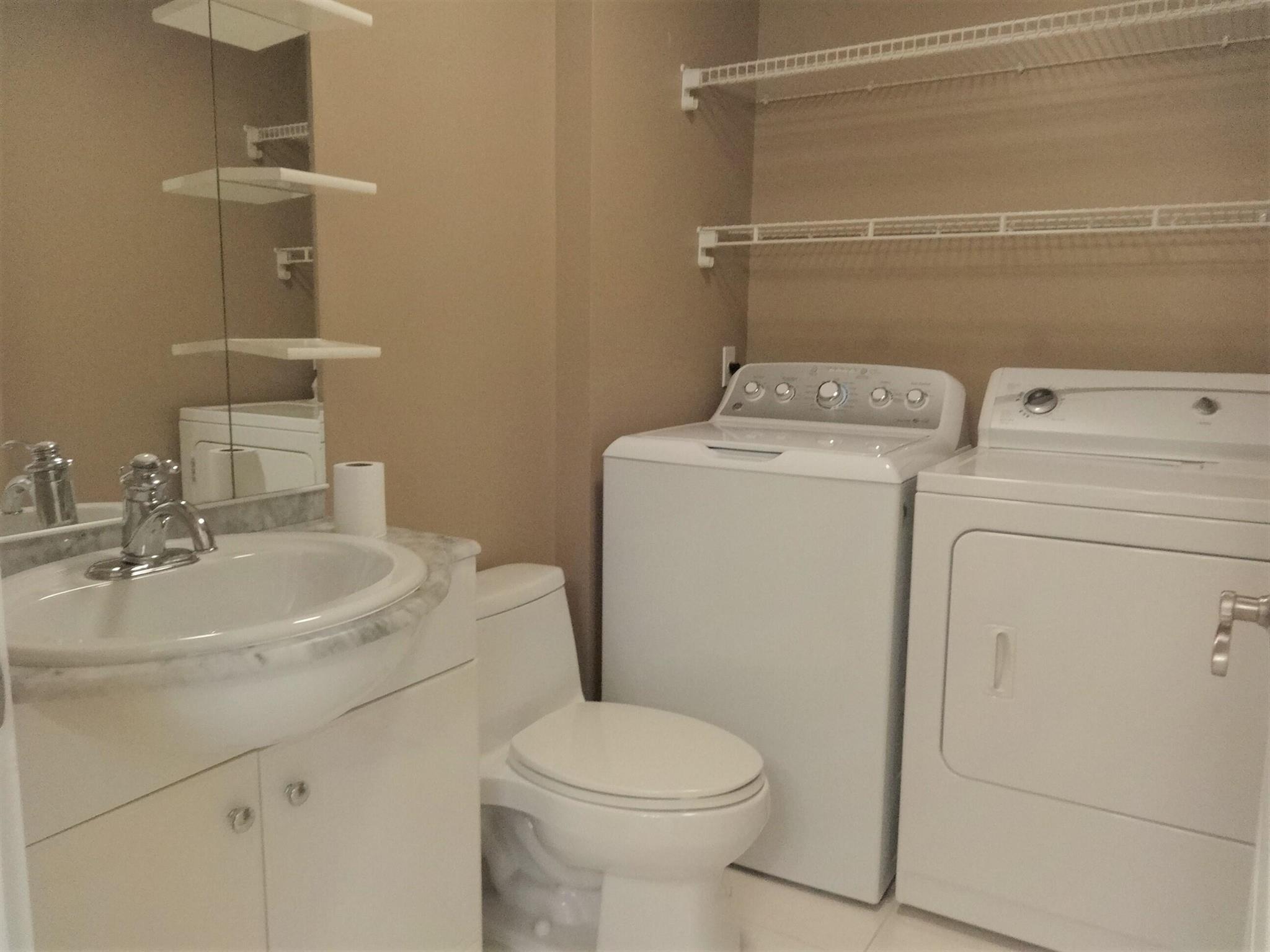 Image to showcase the property located at 1307 13th Court