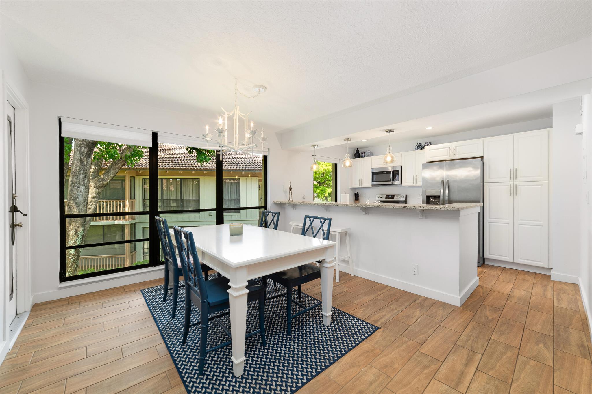Image to showcase the property located at 632 Brackenwood Cove
