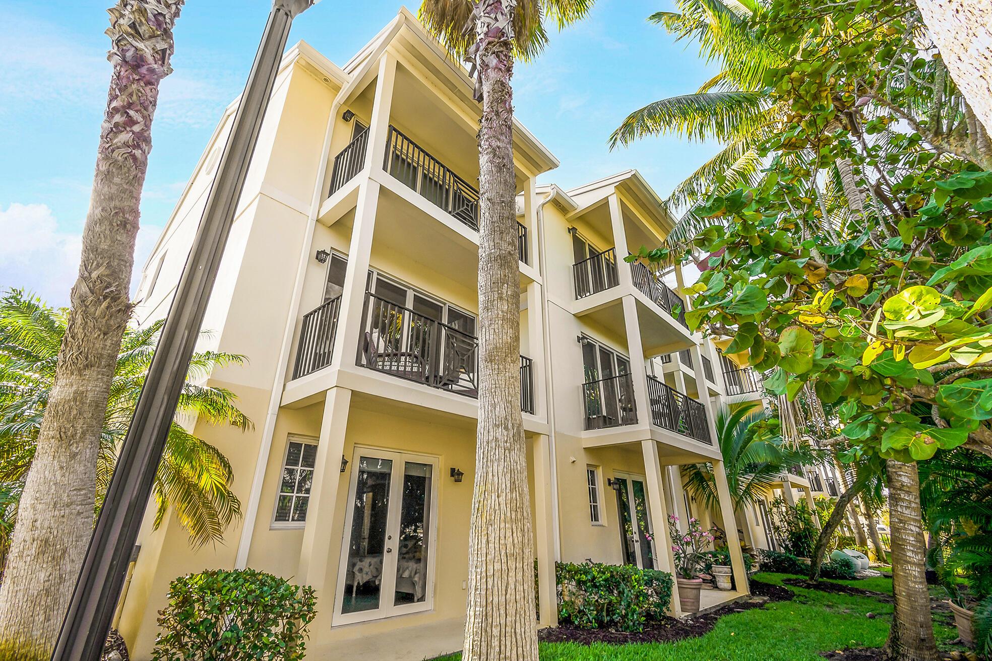 Image to showcase the property located at 437 Juno Dunes Way