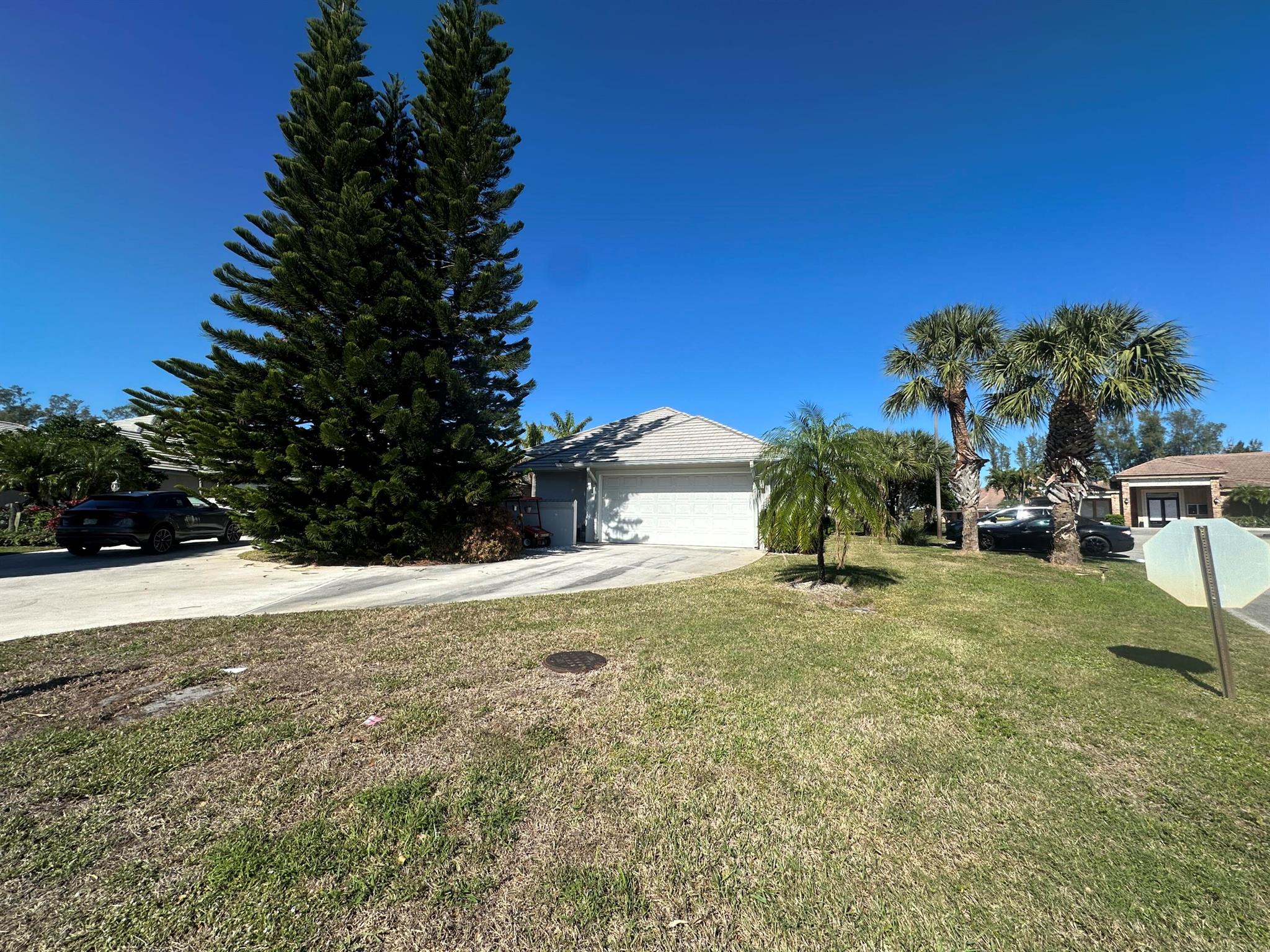 173 Orange Tree Drive, Atlantis, Florida 33462
