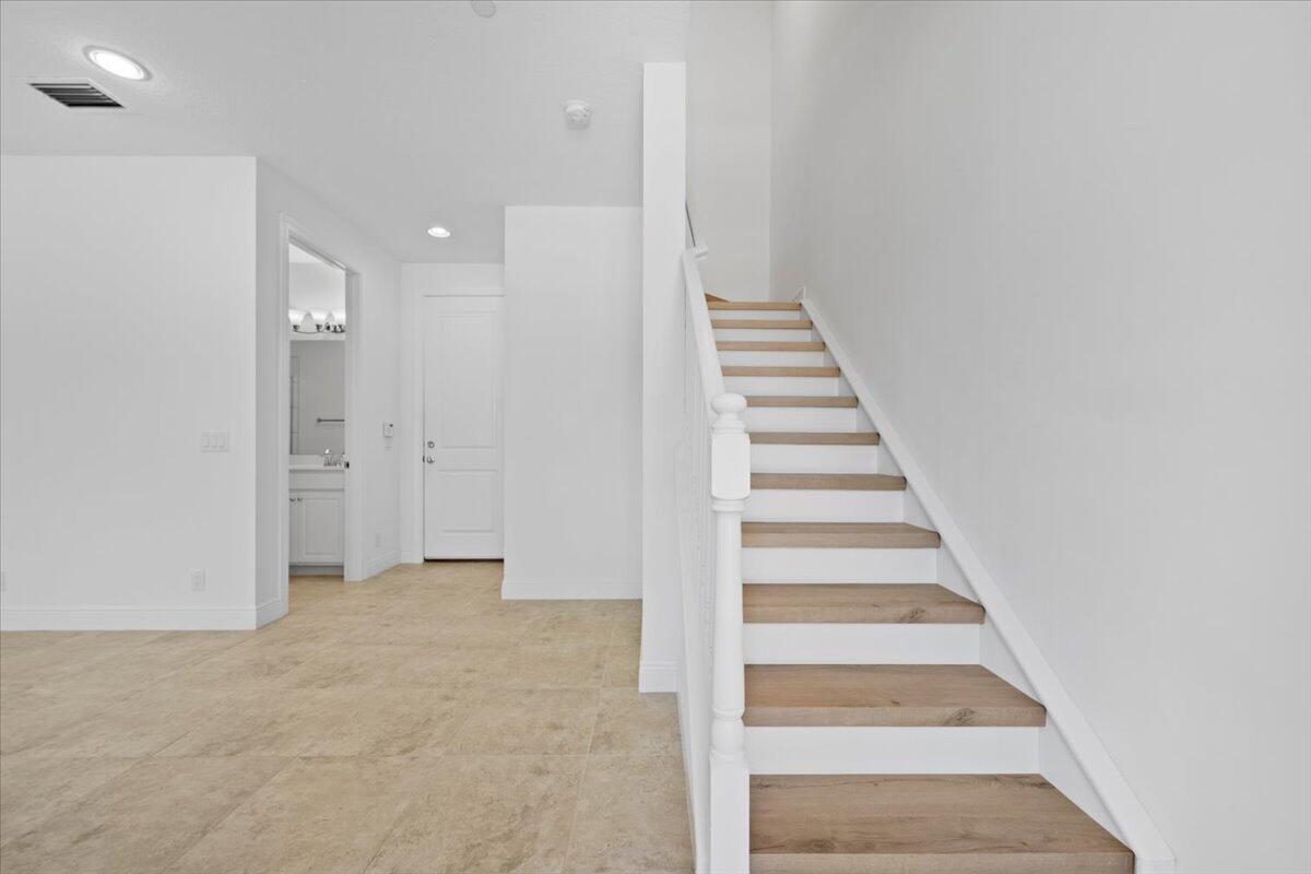 Image to showcase the property located at 4141 Faraday Way