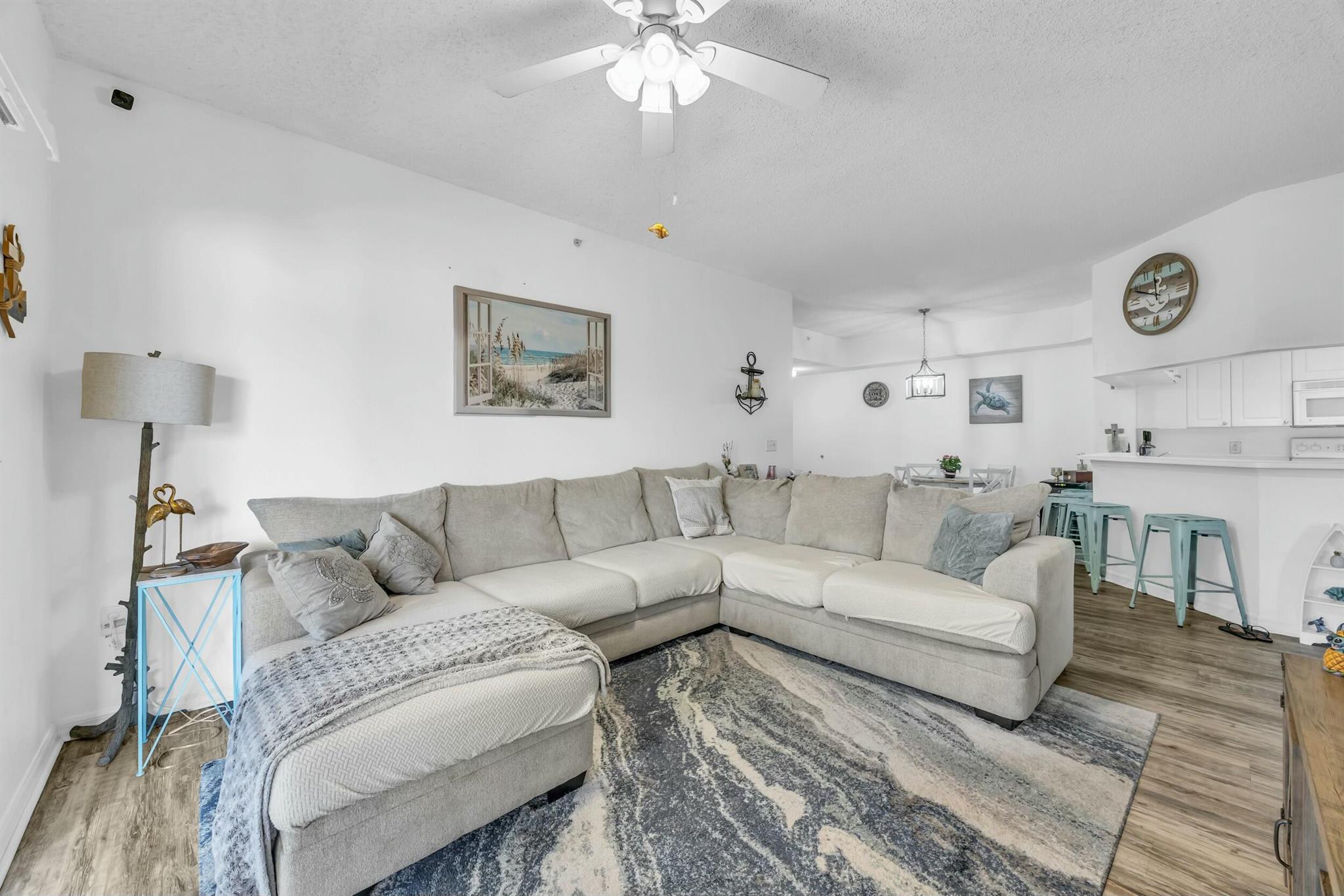 Image to showcase the property located at 2725 Anzio 203 Court 203