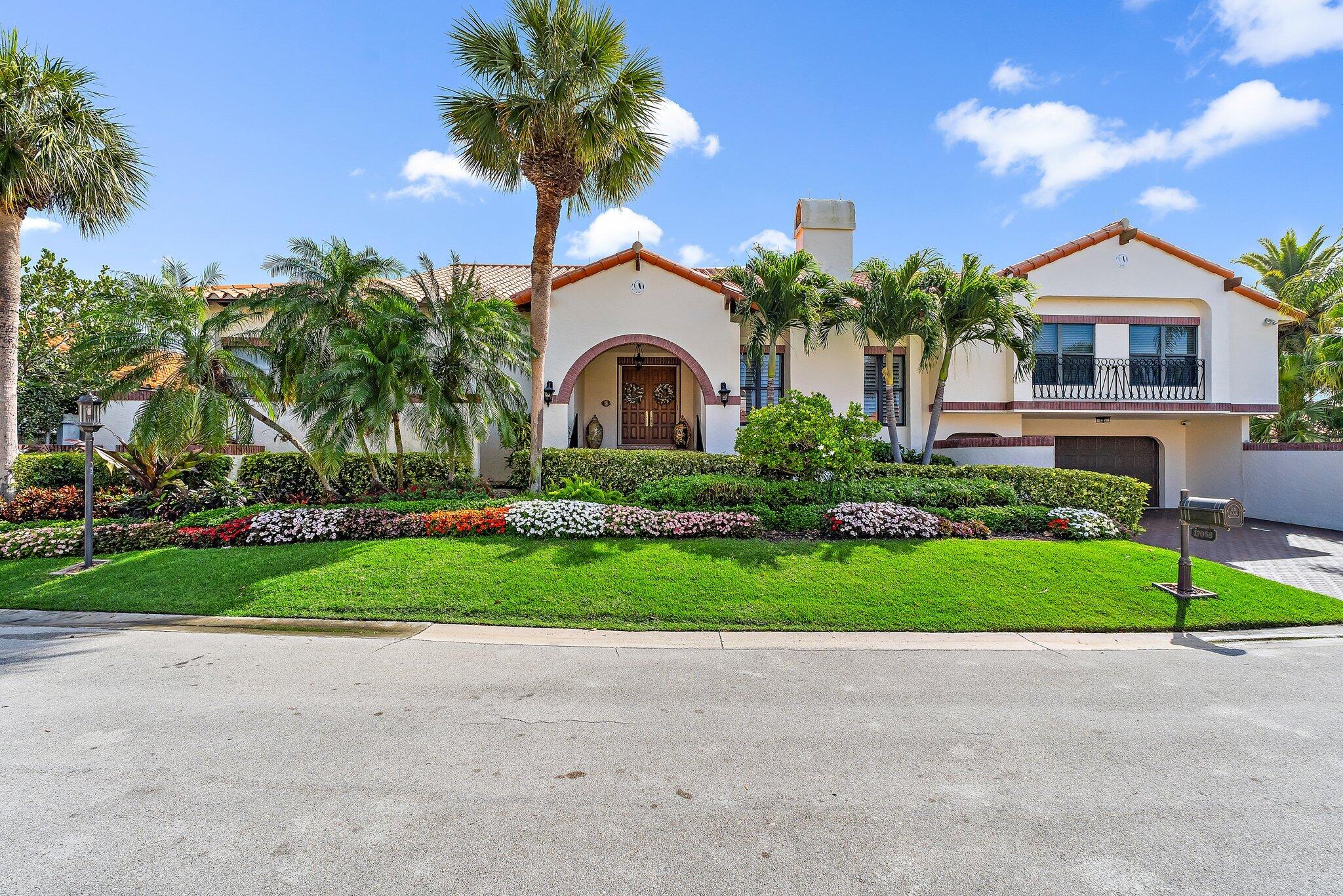 Image to showcase the property located at 17058 Passage North