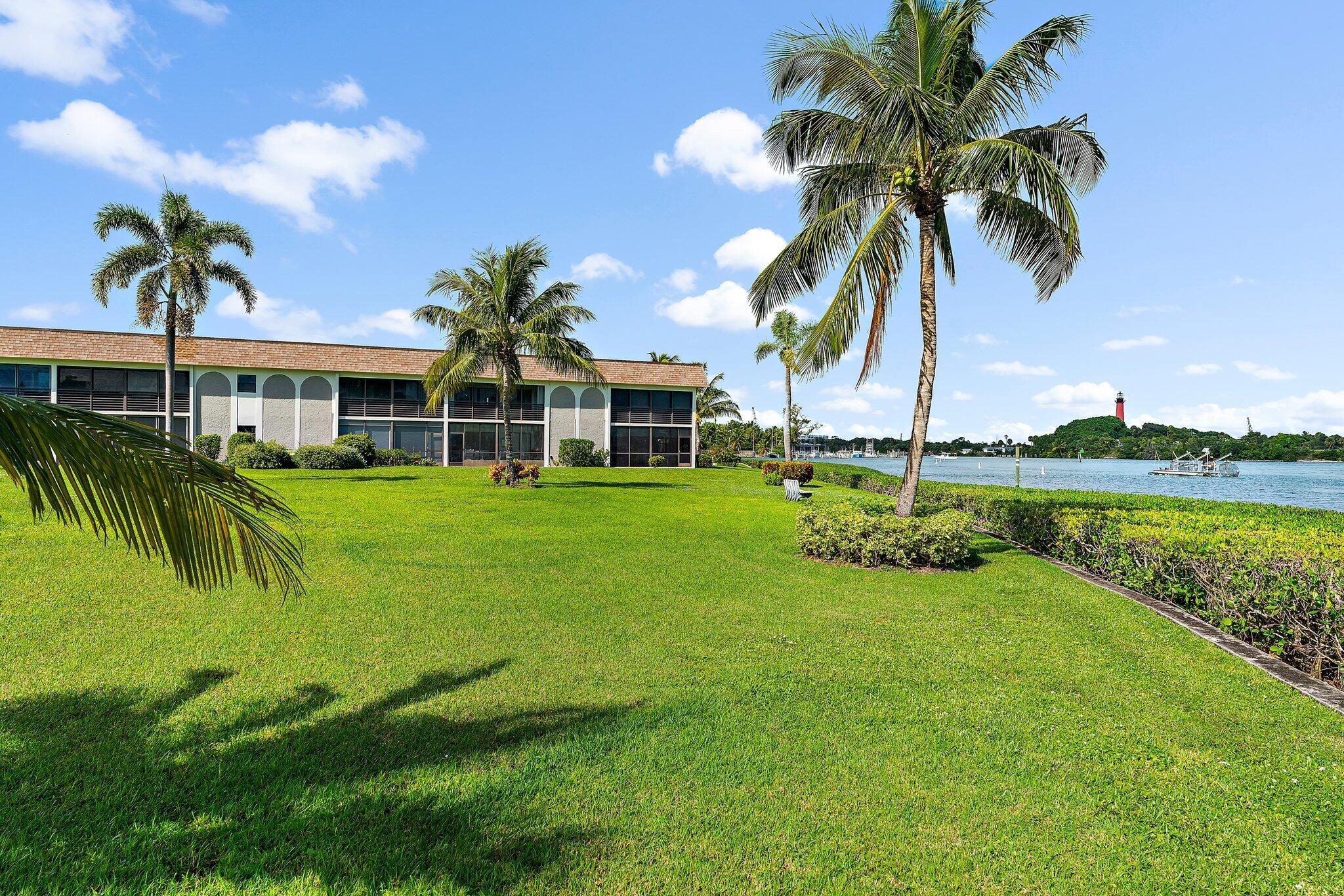 755 Saturn Street Unit D 201, Jupiter, Florida 33477
