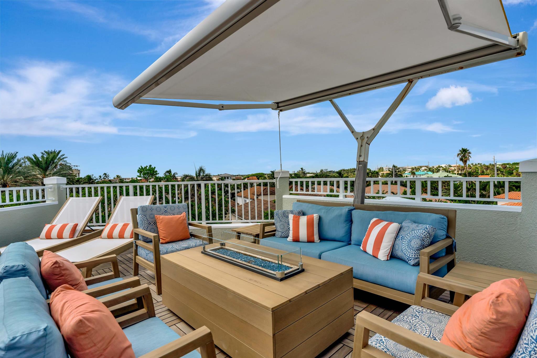 Image to showcase the property located at 270 Mercury Road D