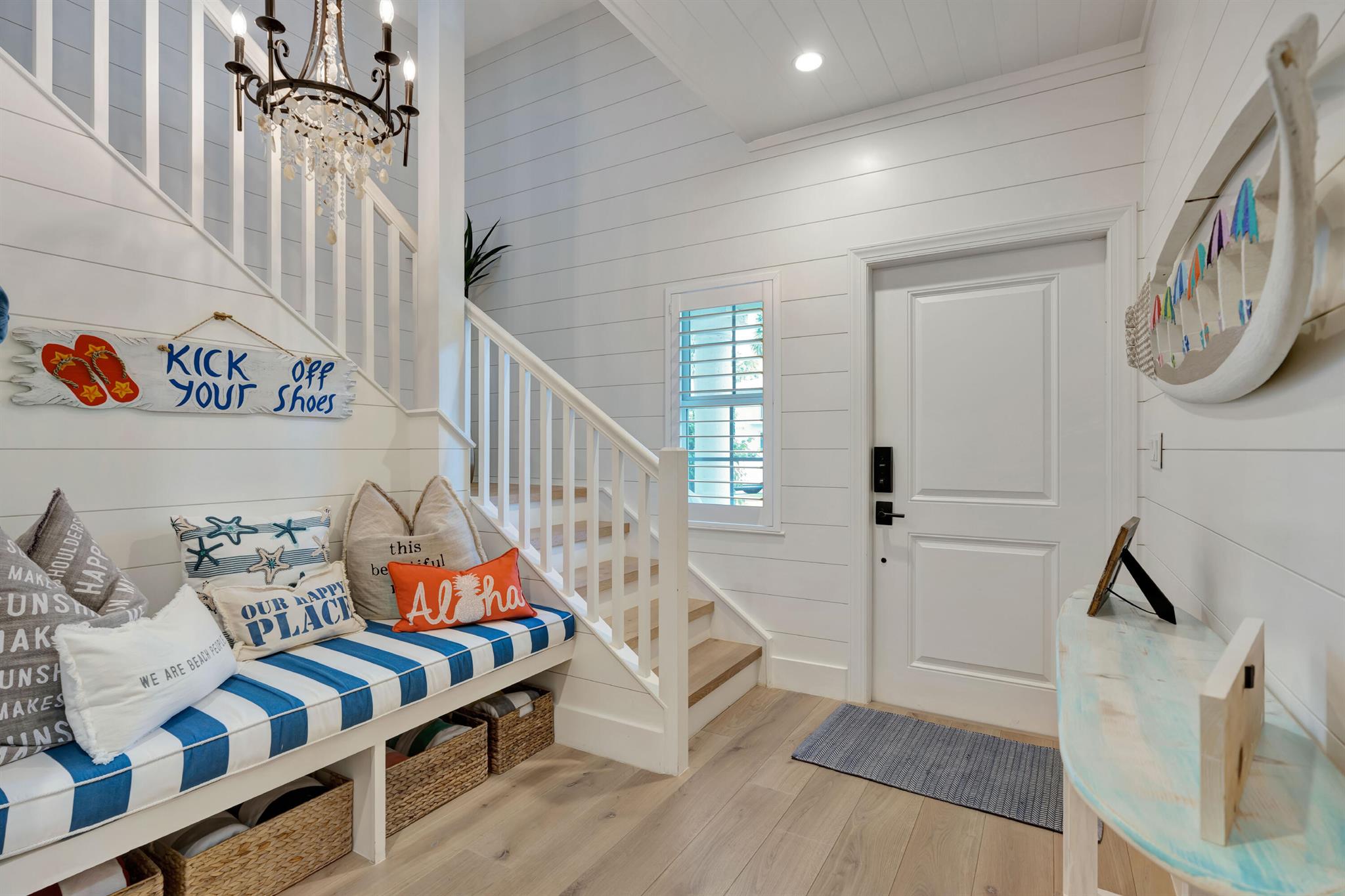 Image to showcase the property located at 270 Mercury Road D