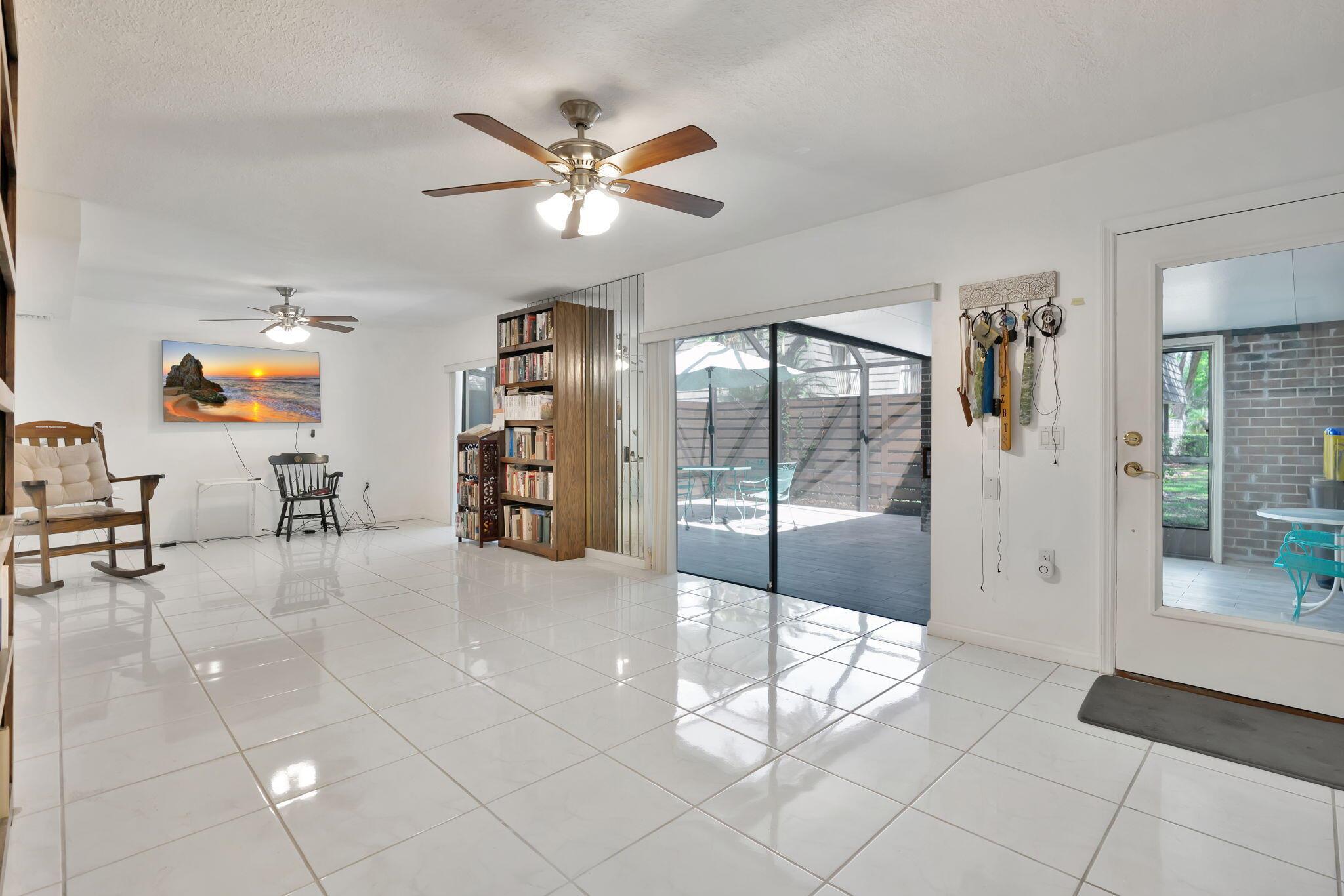 Image to showcase the property located at 1213 12th Terrace