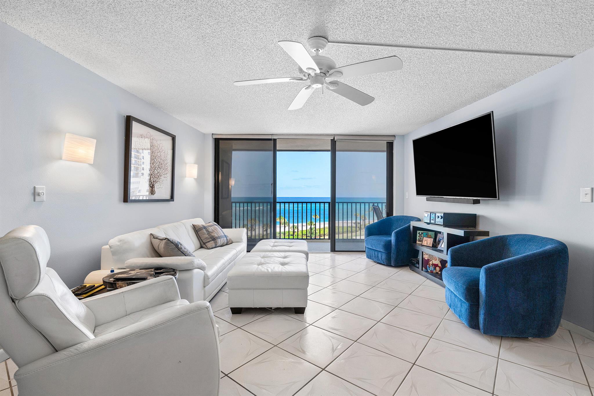 Image to showcase the property located at 400 Ocean Trail Way 607