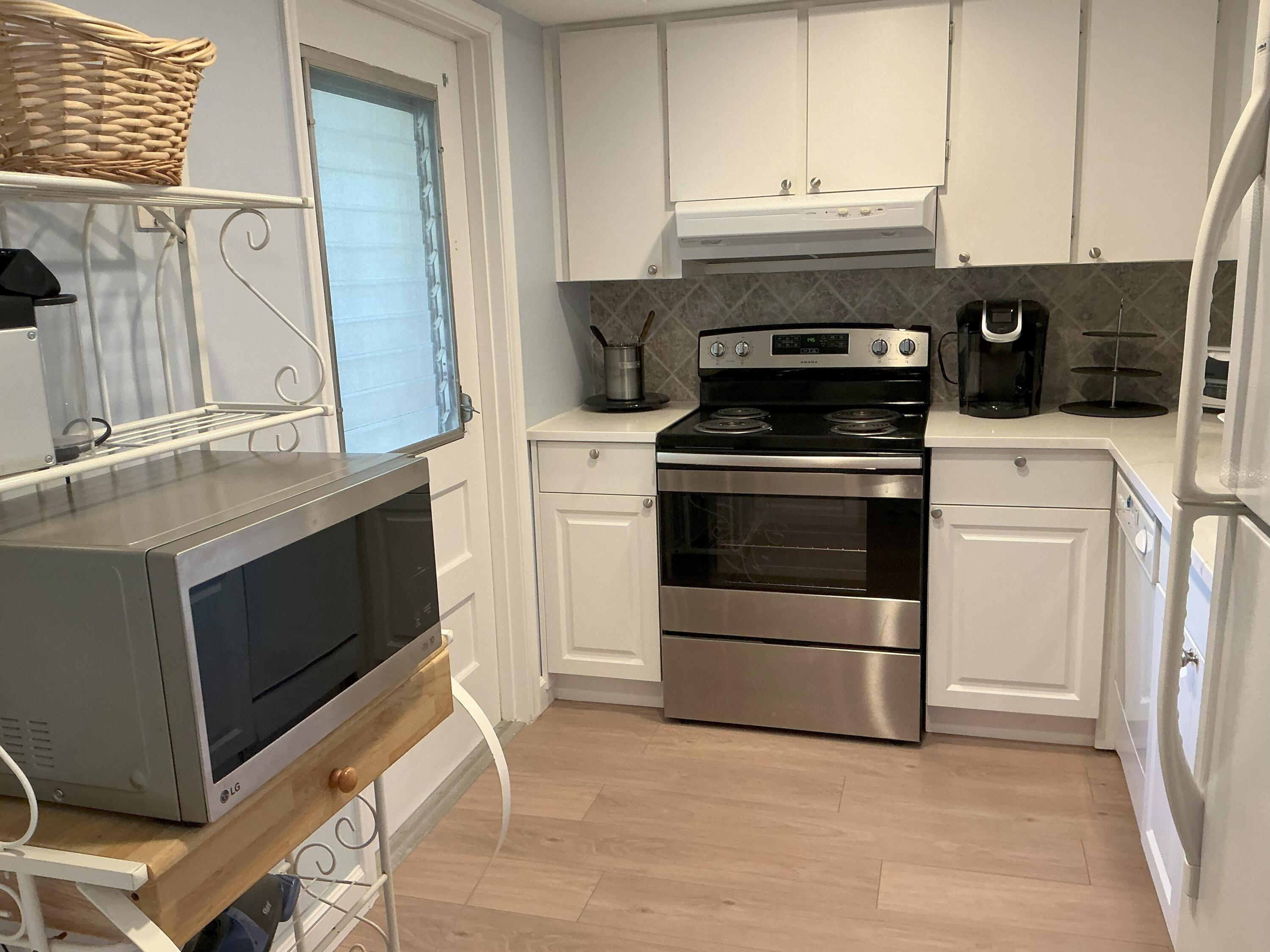 Image to showcase the property located at 5520 Tamberlane 208 Circle 208