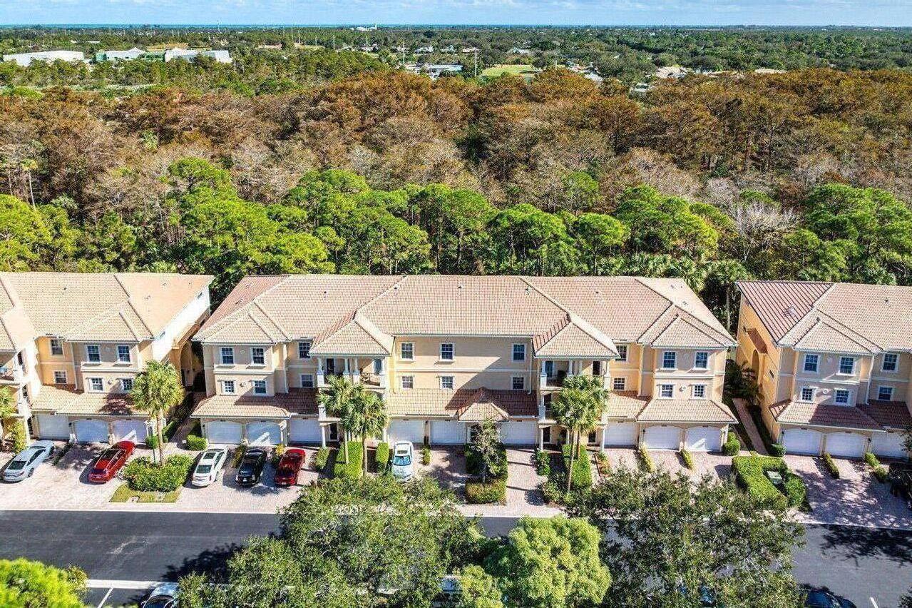 12671 Old Cypress Drive Unit , Hobe Sound, Florida 33455