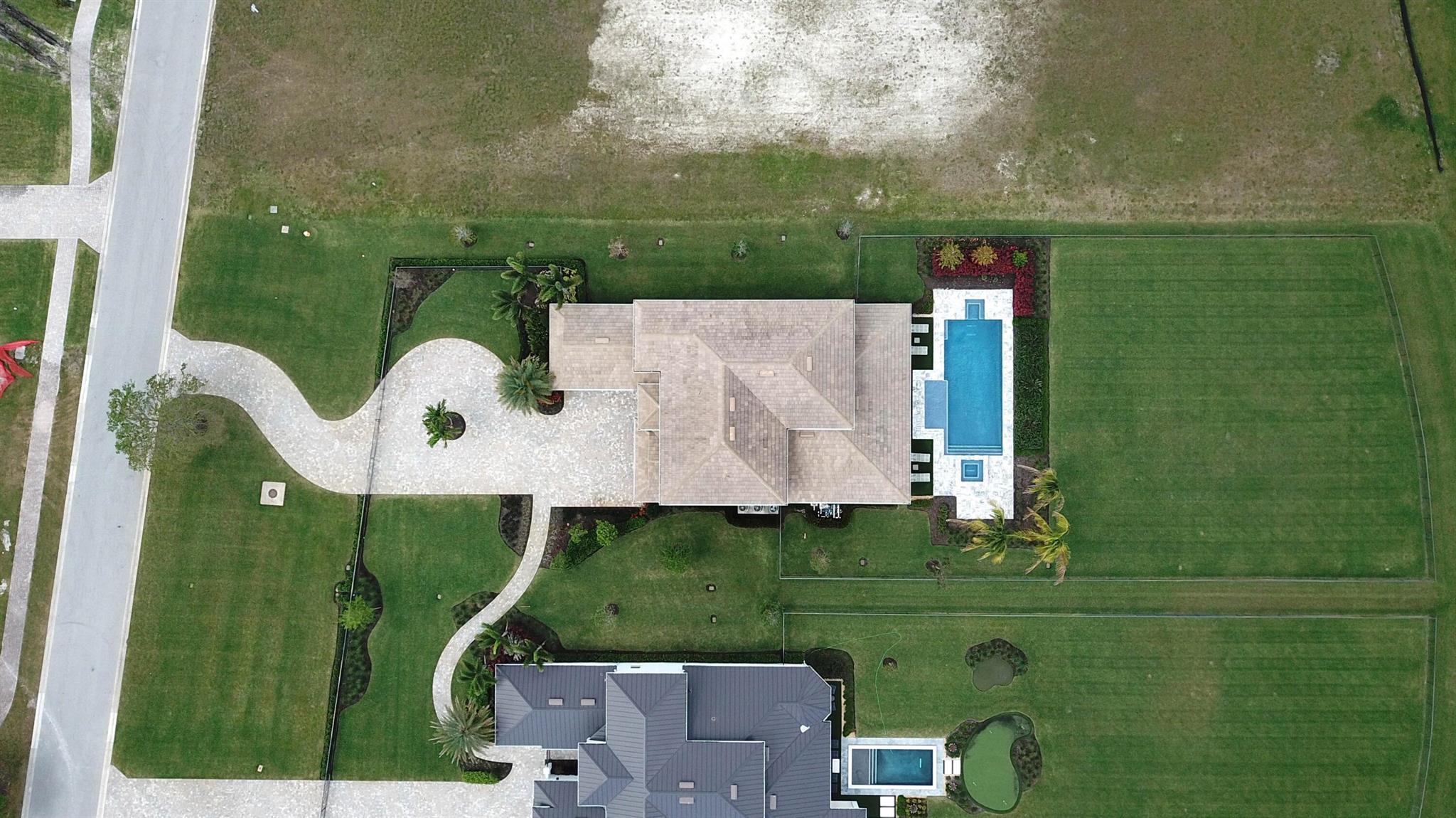 Image to showcase the property located at 20136 SE Bridgewater Drive Livingston Model